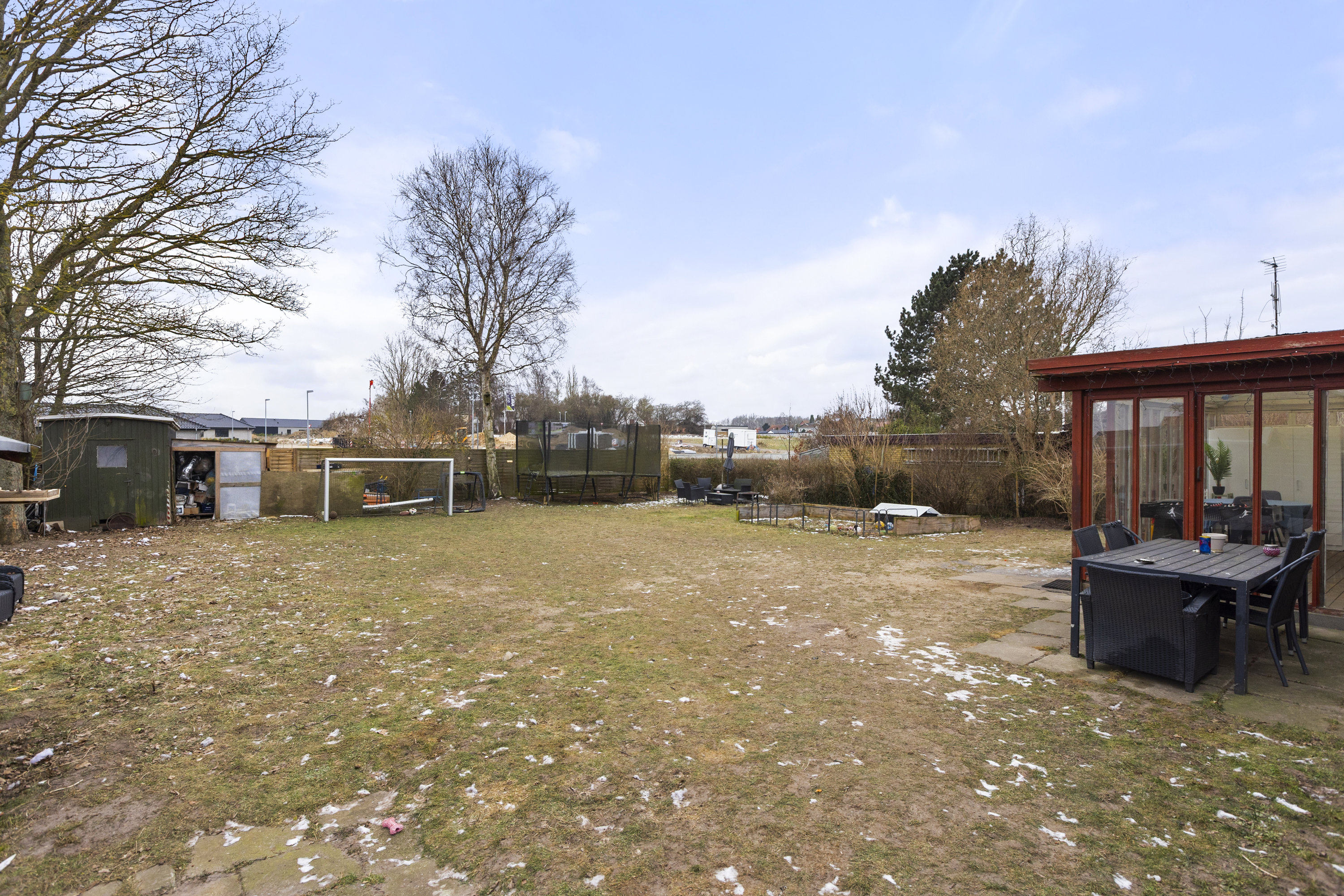 Fremhævet have billede i fuldskærmstilstand. Billede af Svinget 17, 4050 Skibby