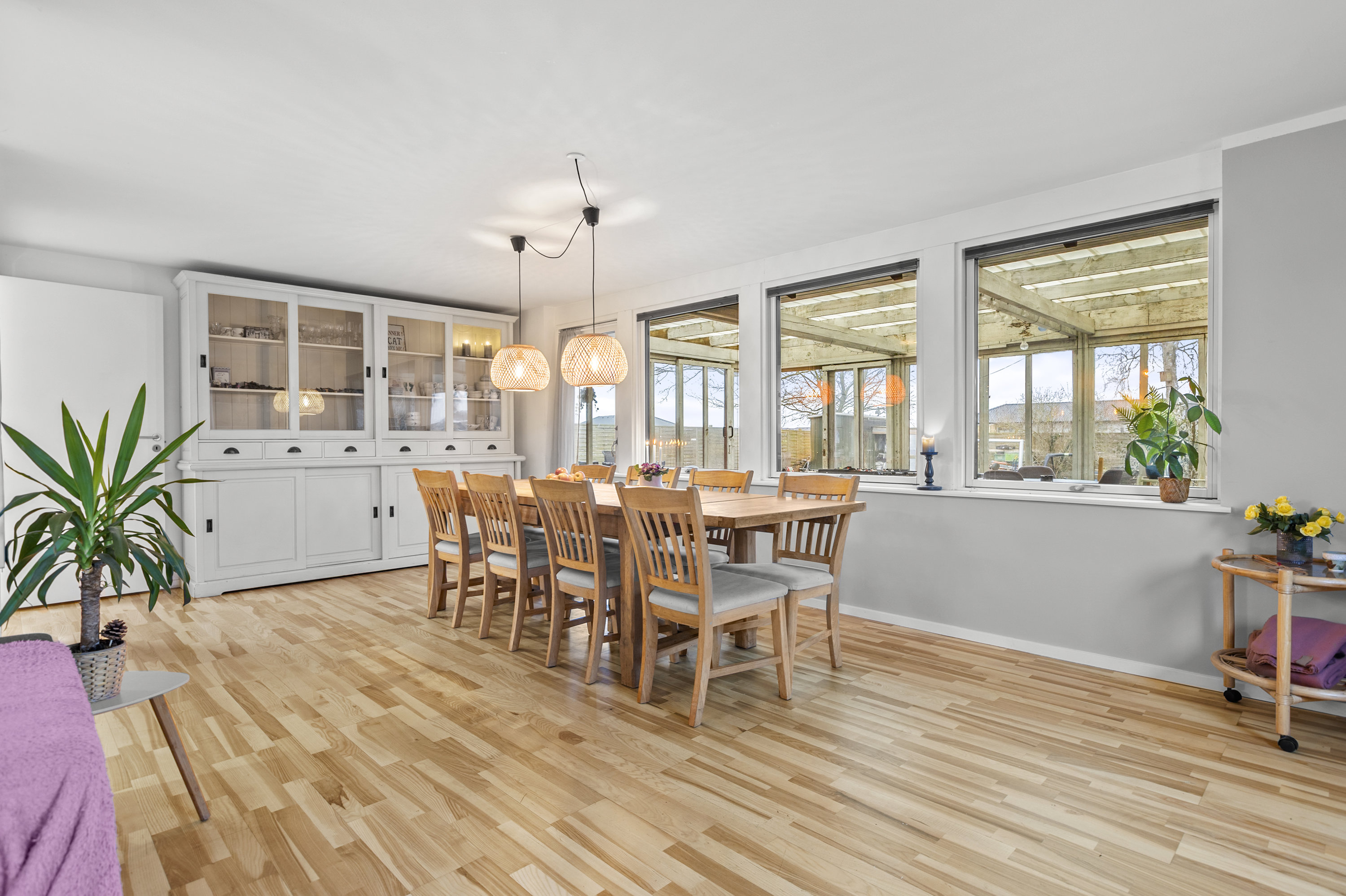 Fremhævet stue billede i fuldskærmstilstand. Billede af Svinget 17, 4050 Skibby