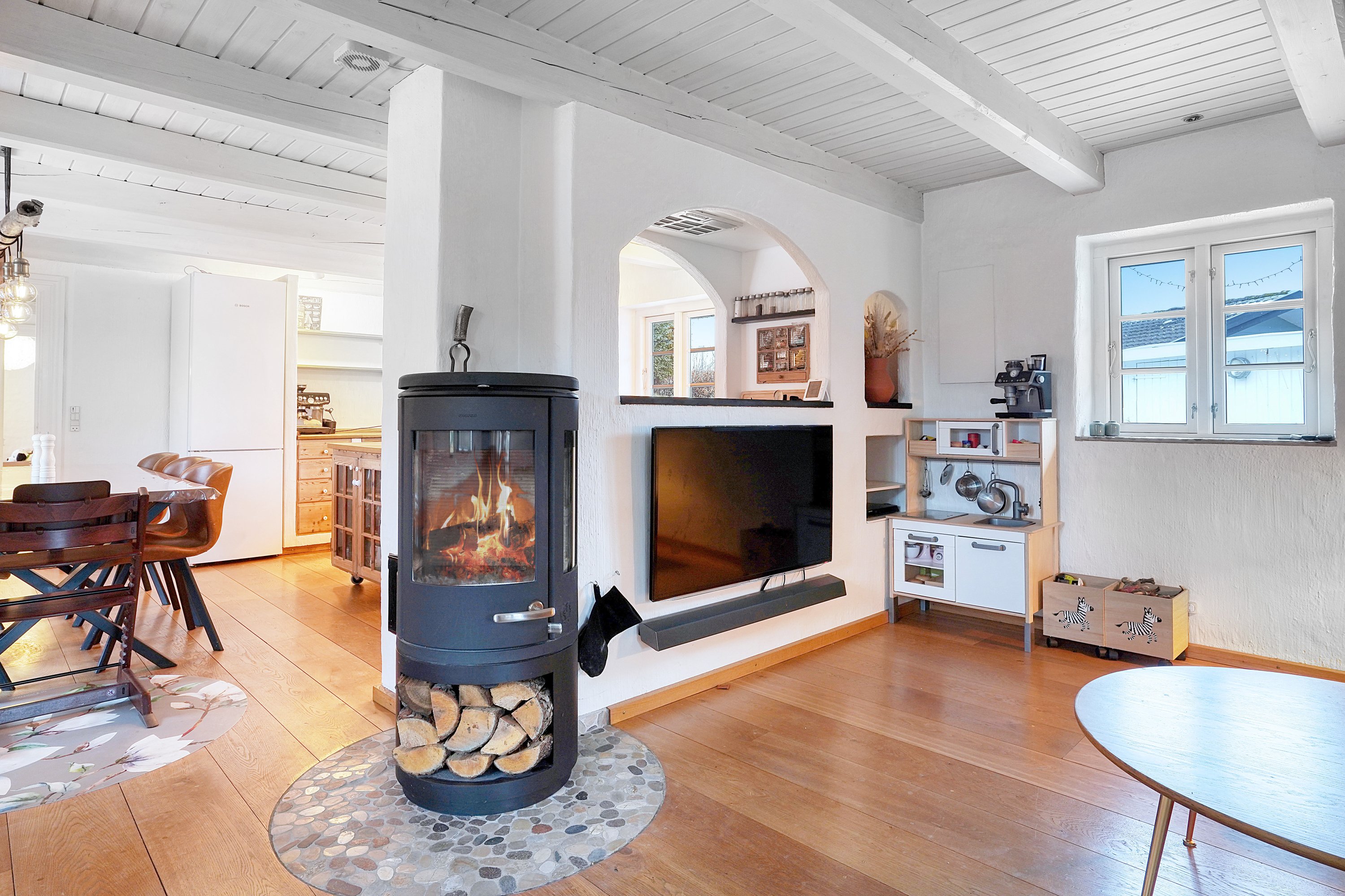 Fremhævet stue billede i fuldskærmstilstand. Billede af Gammel Engvej 21, 3330 Gørløse