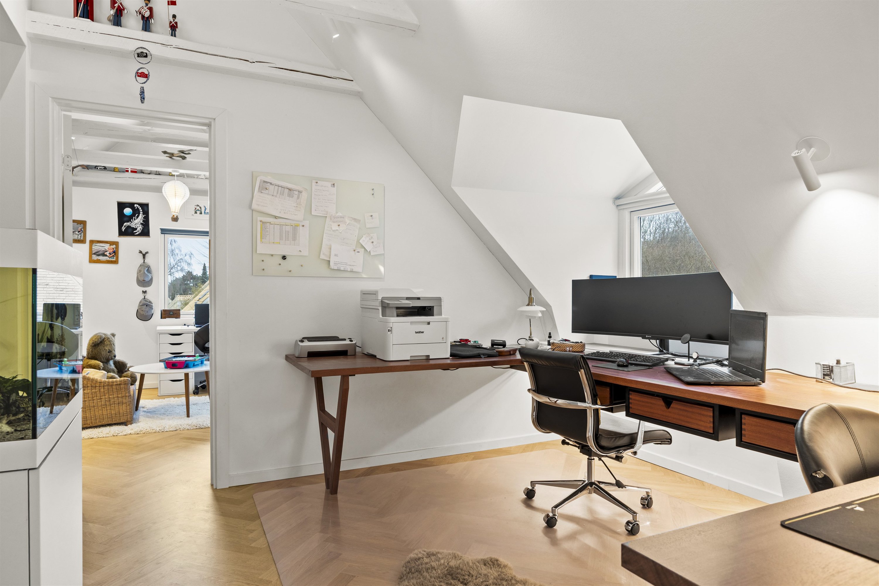 Fremhævet repos billede i fuldskærmstilstand. Billede af Ellesøpark 53, 2950 Vedbæk