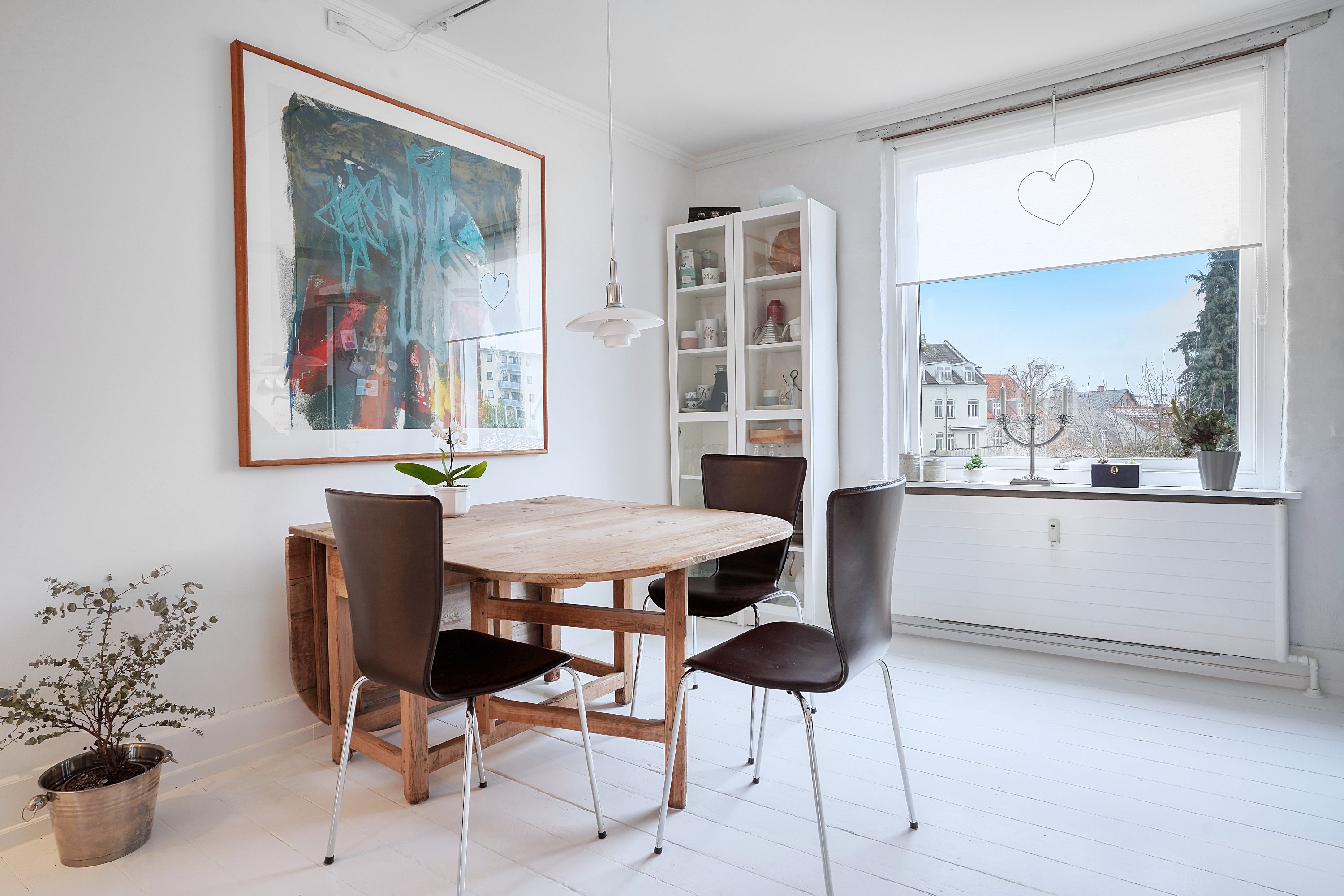 Fremhævet spisestue billede i fuldskærmstilstand. Billede af Rosenkildevej 21A, 1. th., 3000 Helsingør