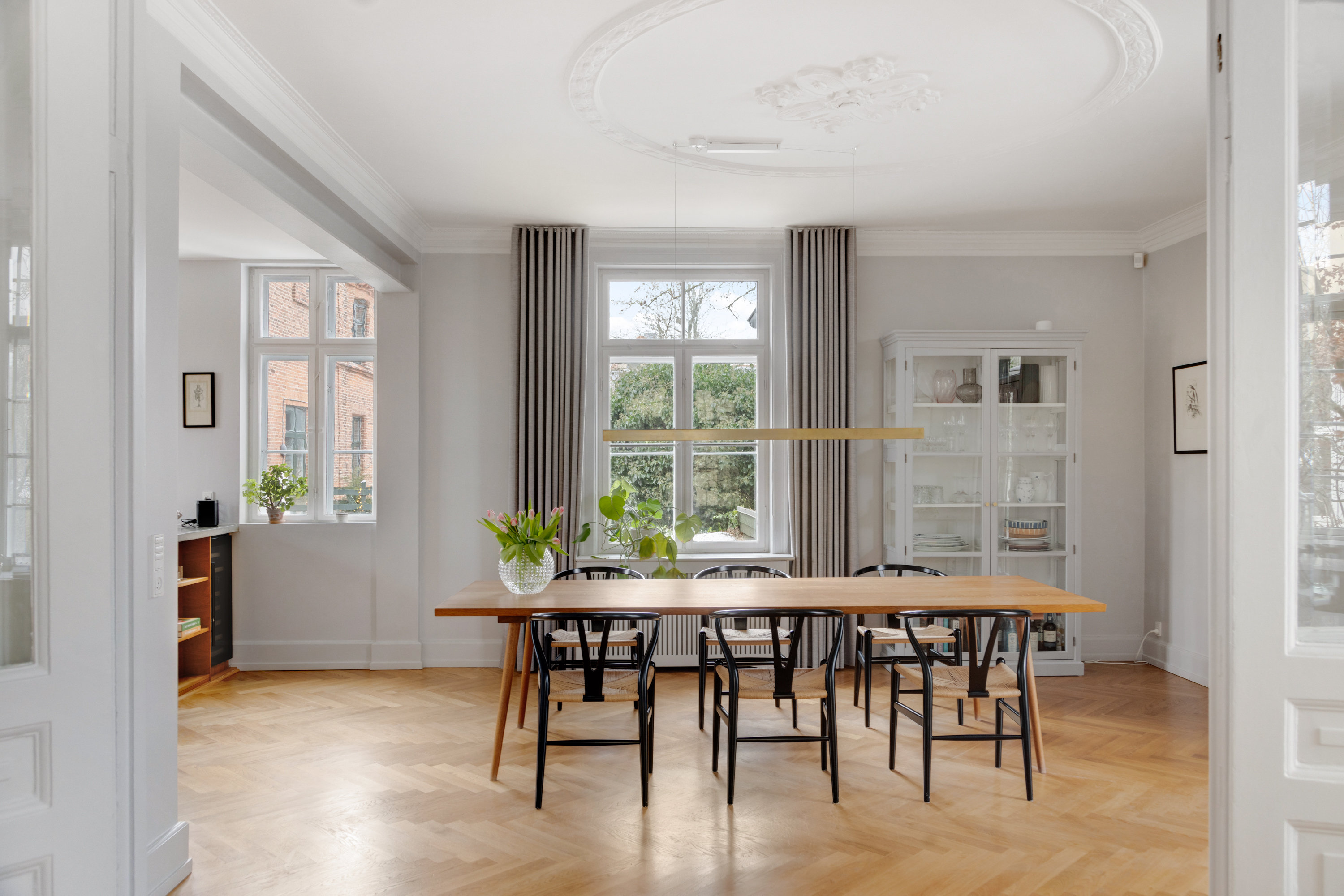 Fremhævet andet billede i fuldskærmstilstand. Billede af Ceresvej 26, st.., 1863 Frederiksberg C