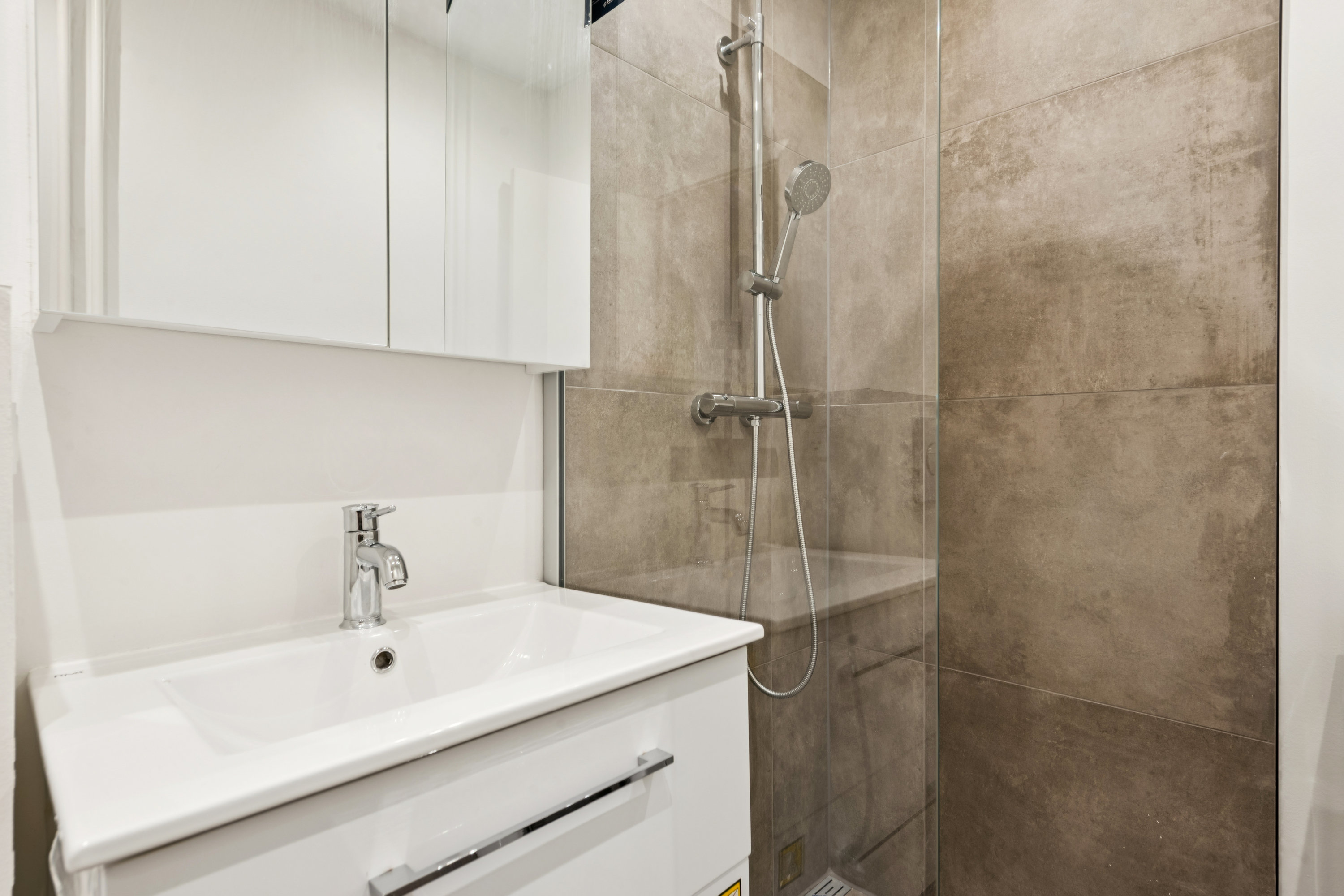 Fremhævet badeværelse billede i fuldskærmstilstand. Billede af Parkvej 149, 1. tv., 2630 Taastrup