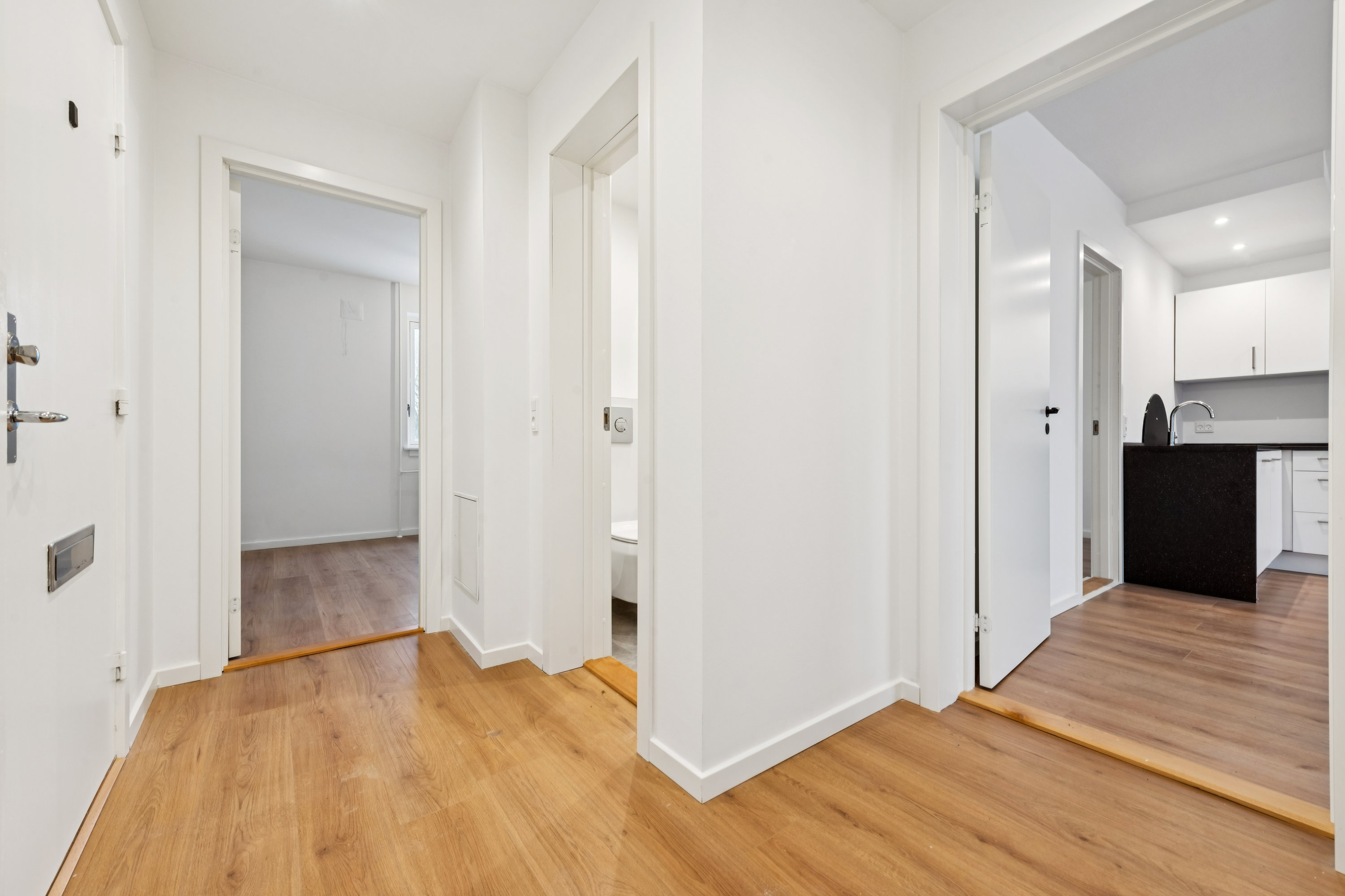 Fremhævet gang billede i fuldskærmstilstand. Billede af Parkvej 149, 1. tv., 2630 Taastrup