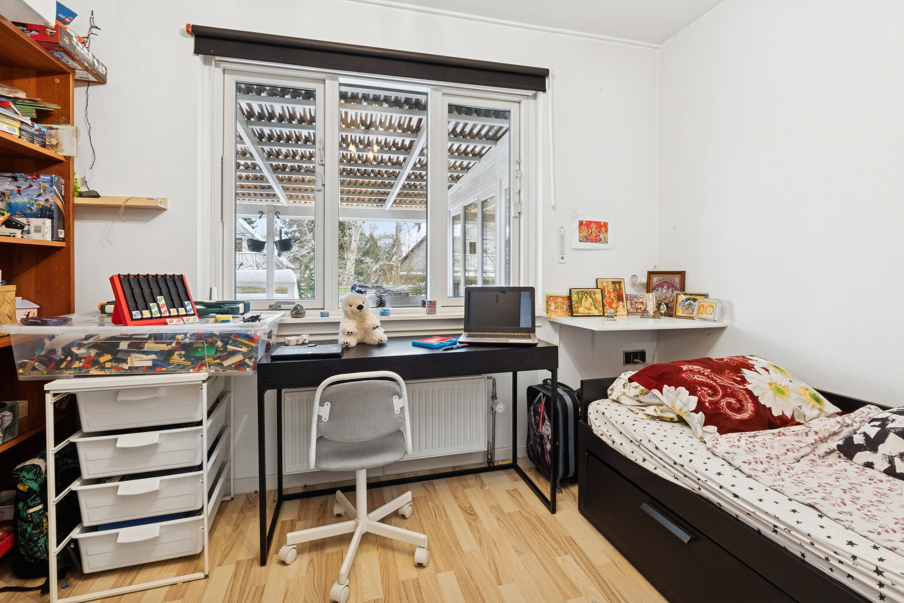 Fremhævet værelse billede i fuldskærmstilstand. Billede af Rønnevej 3, 2980 Kokkedal