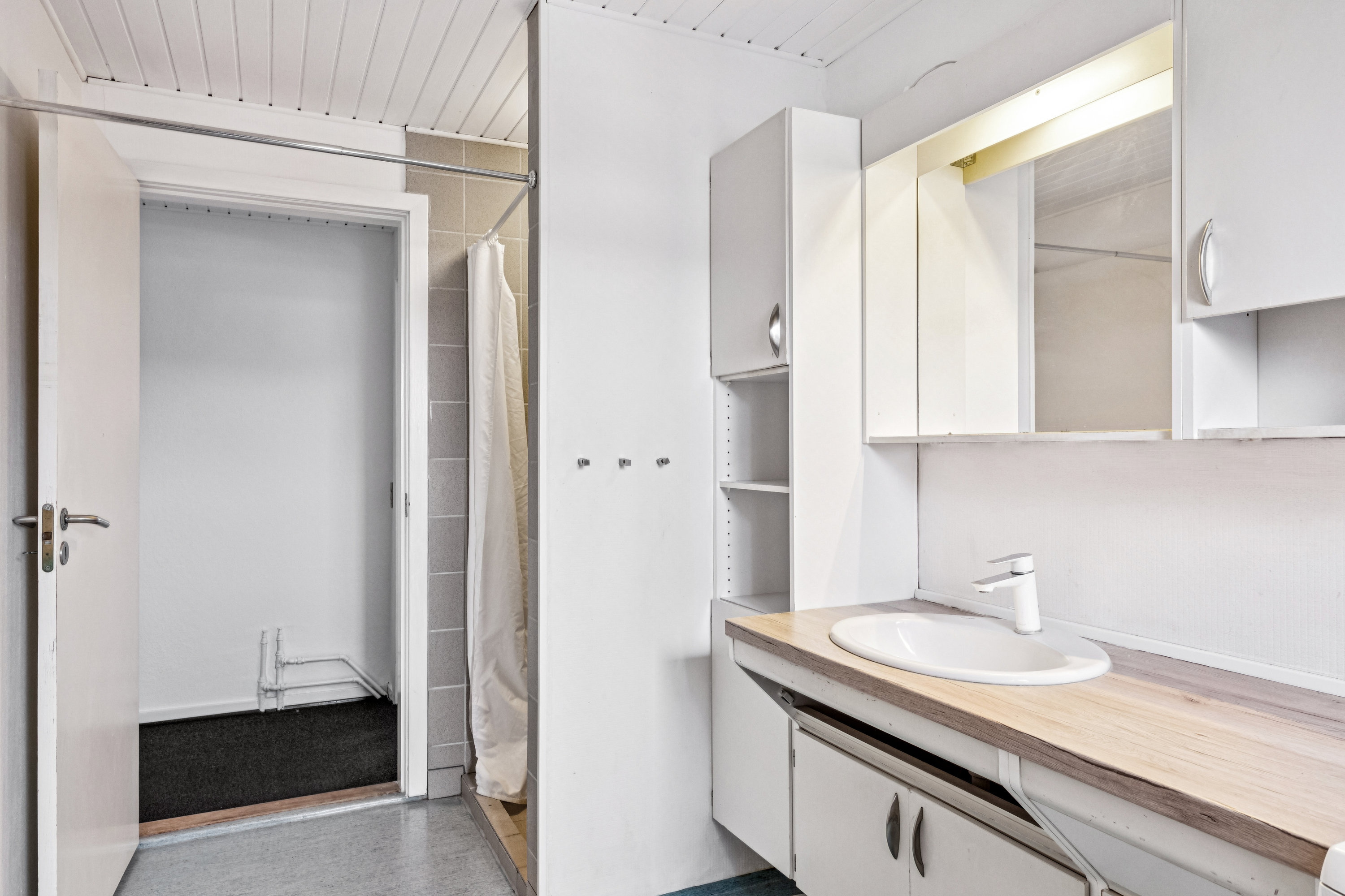 Fremhævet badeværelse billede i fuldskærmstilstand. Billede af Nygade 9, 2. tv., 6300 Gråsten