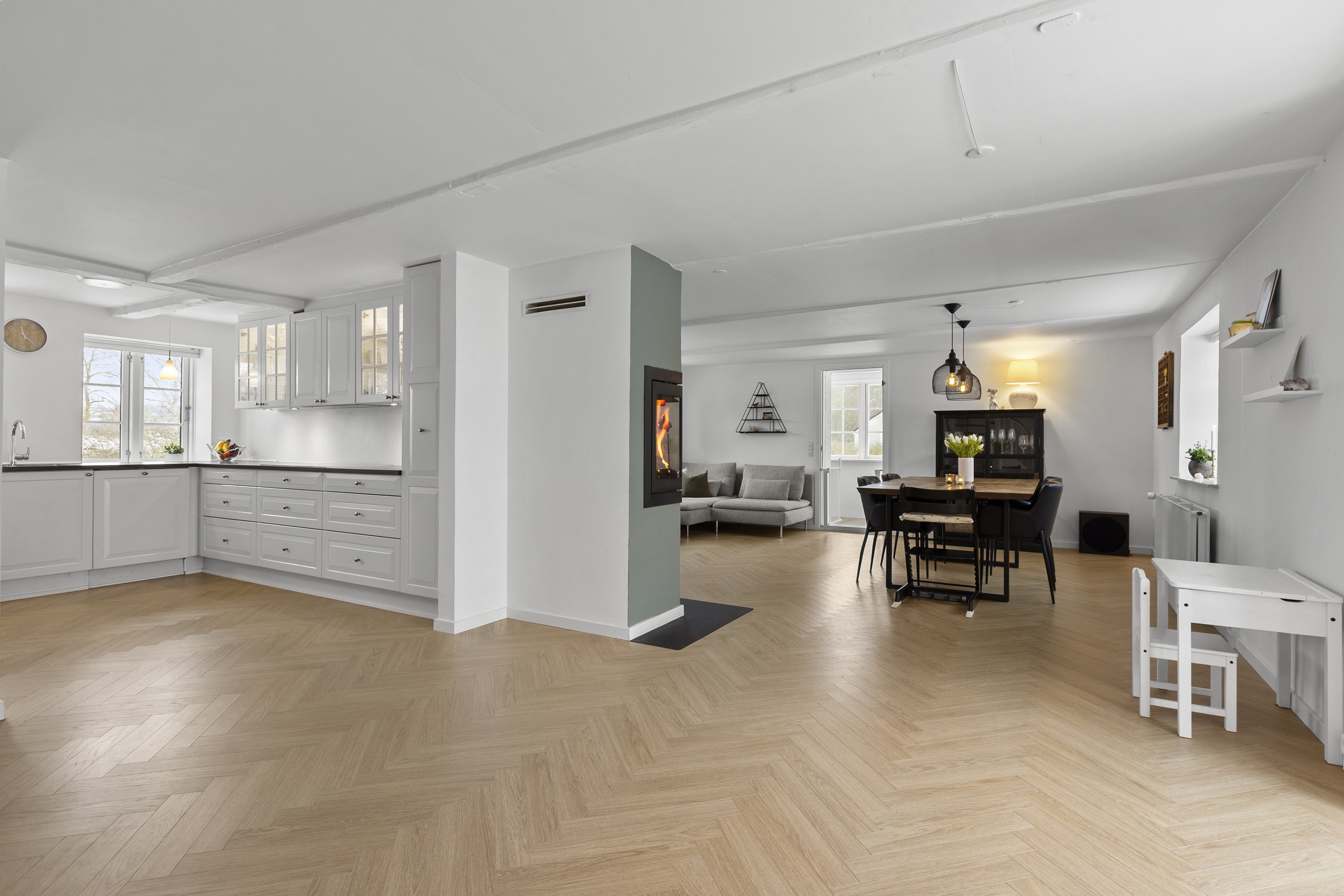 Fremhævet stue billede i fuldskærmstilstand. Billede af Gammel Næstvedvej 24, Sandby, 4171 Glumsø