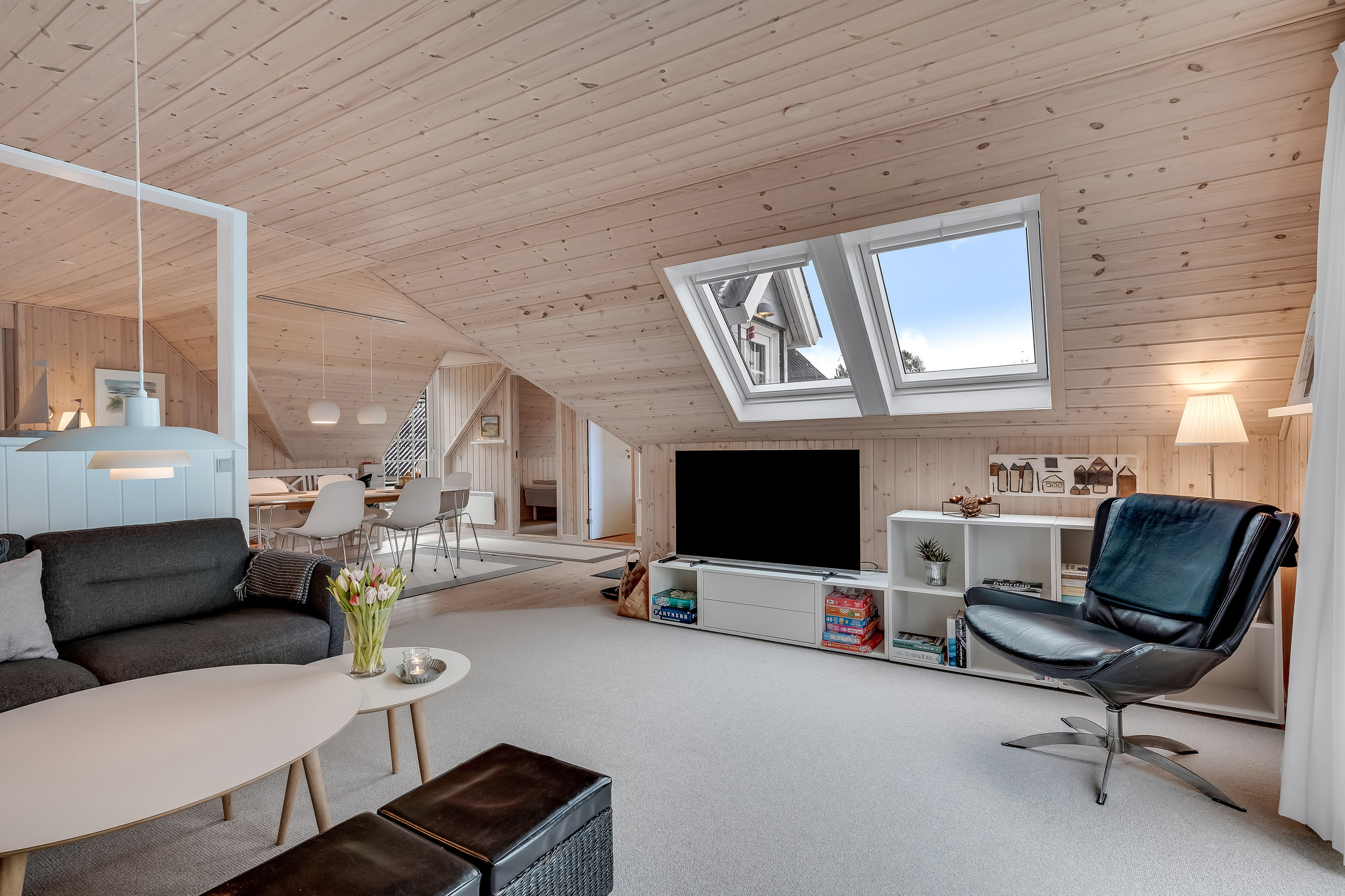 Fremhævet stue billede i fuldskærmstilstand. Billede af Vestklitvej 37, Klegod, 6950 Ringkøbing