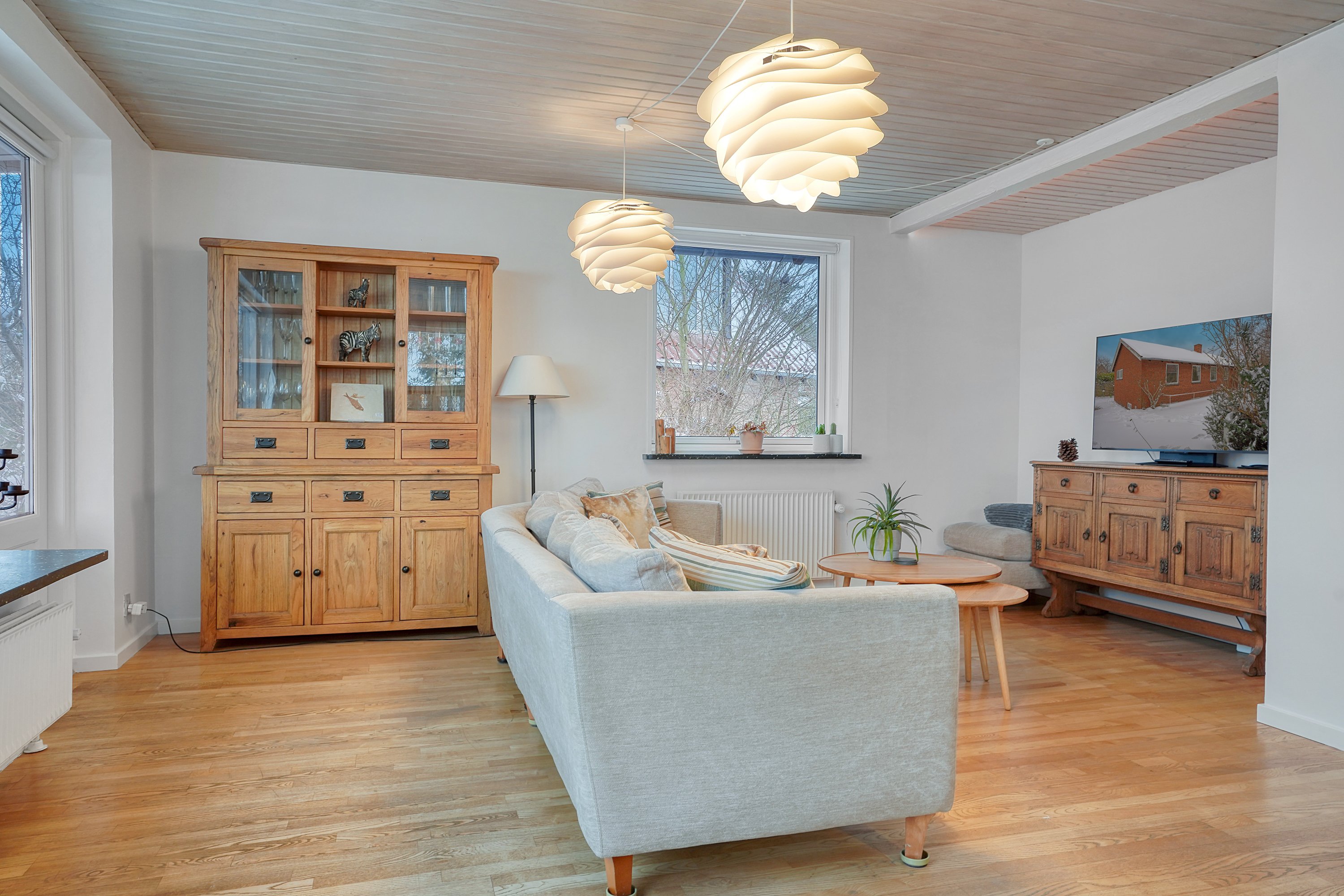 Fremhævet stue billede i fuldskærmstilstand. Billede af Hobrovej 14, 3000 Helsingør