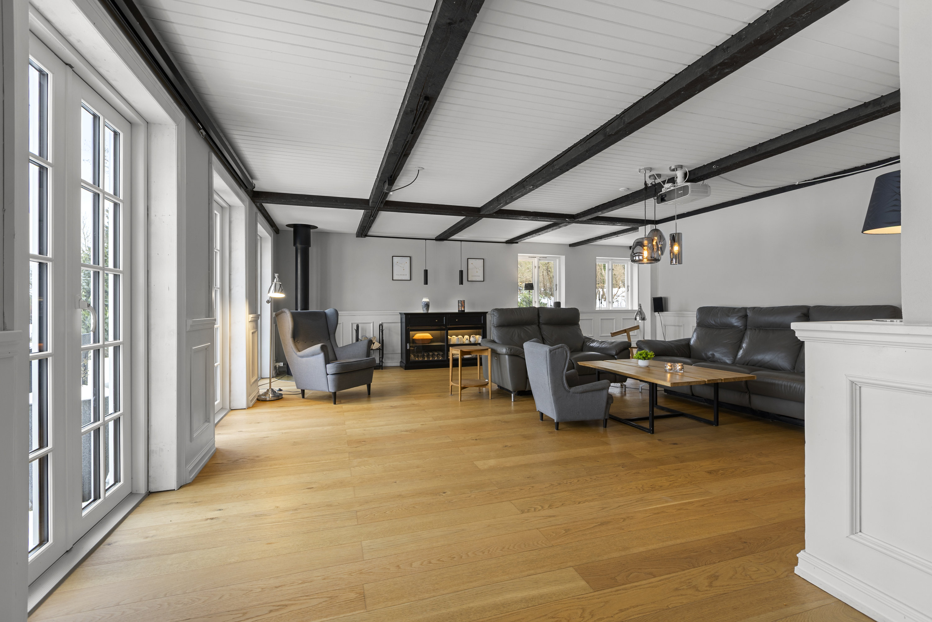 Fremhævet stue billede i fuldskærmstilstand. Billede af Vestergårdsvej 4, Vrangstrup, 4171 Glumsø