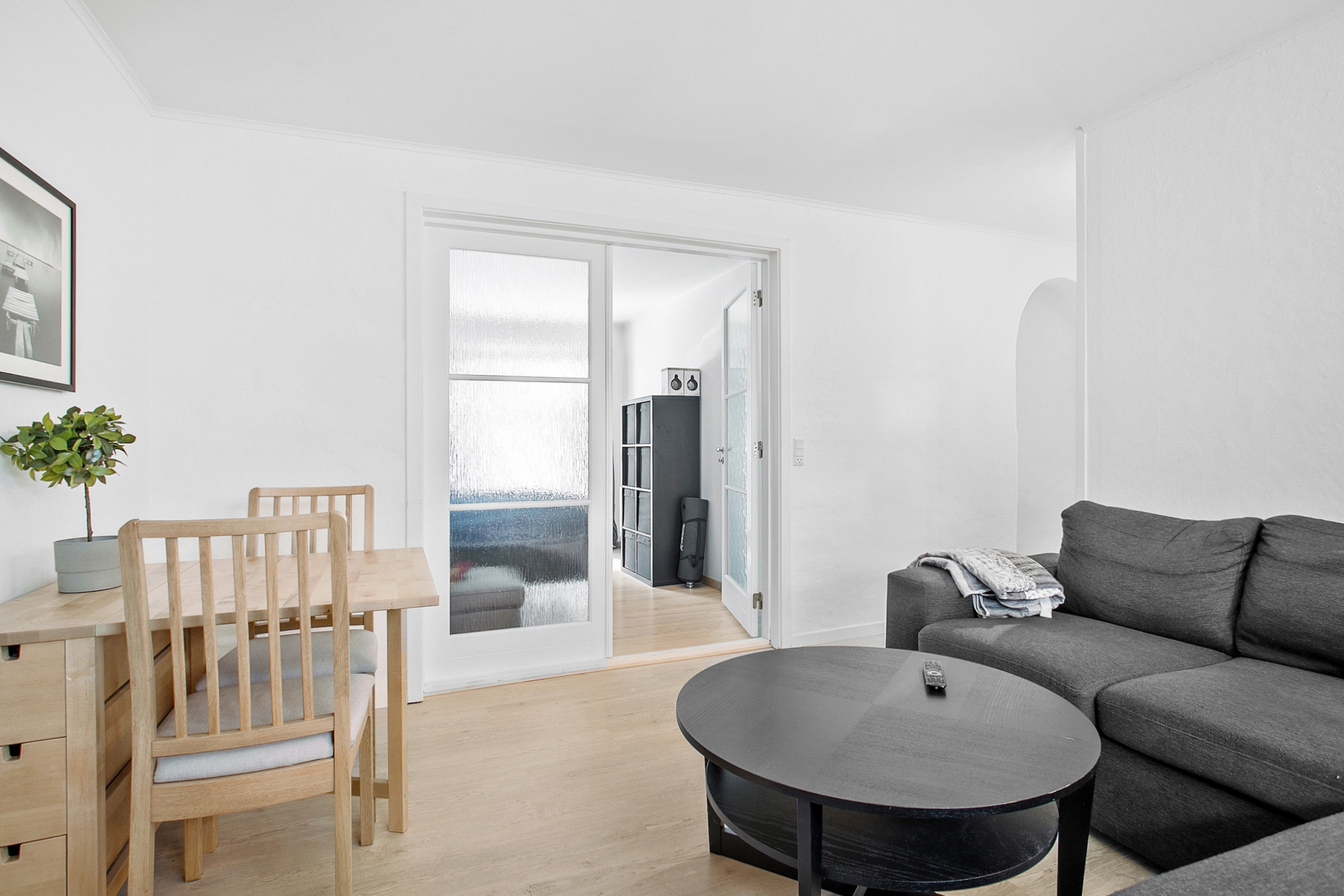 Fremhævet  billede i fuldskærmstilstand. Billede af Hadsundvej 28B, kld.., 9000 Aalborg