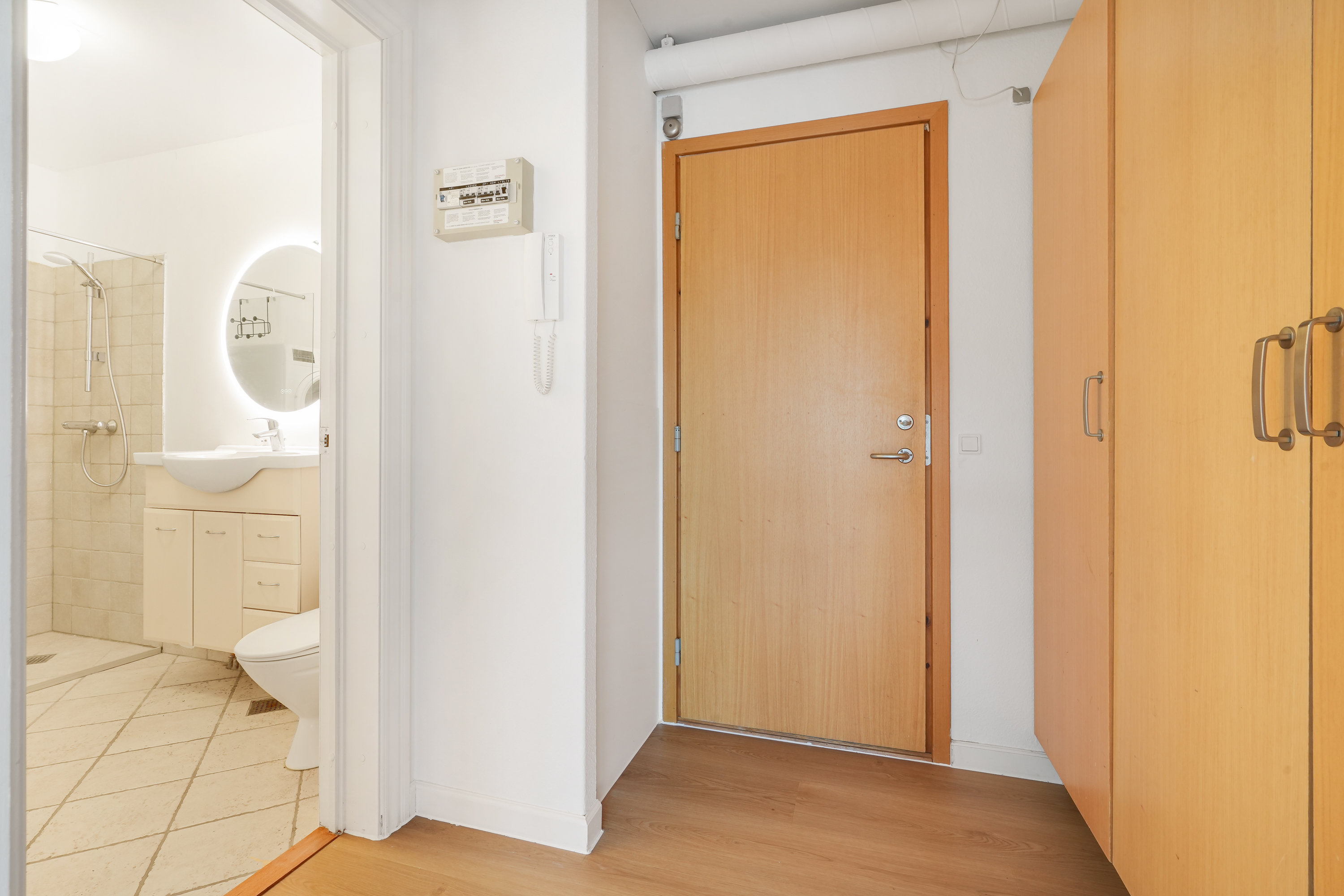 Fremhævet andet billede i fuldskærmstilstand. Billede af Pærevangen 20, 2. mf., Smørumnedre, 2765 Smørum