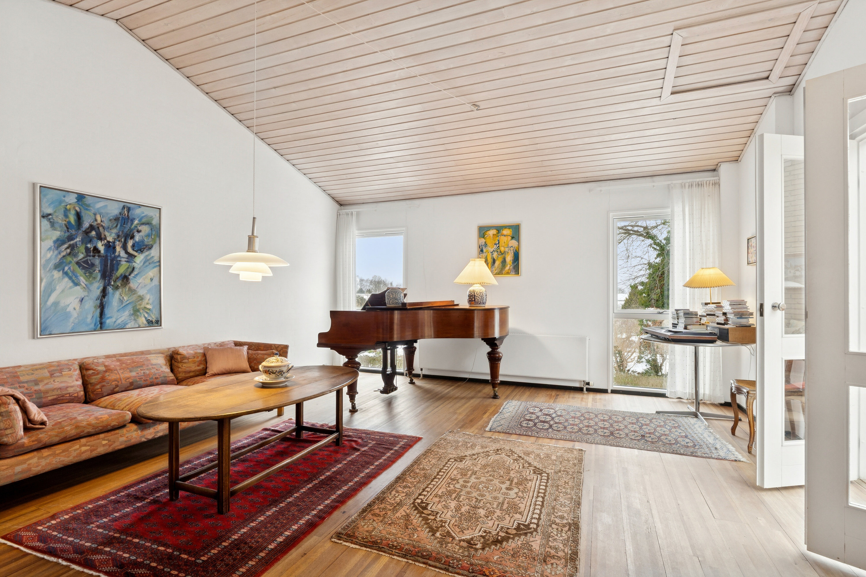 Fremhævet stue billede i fuldskærmstilstand. Billede af Gassehaven 17, Gl Holte, 2840 Holte