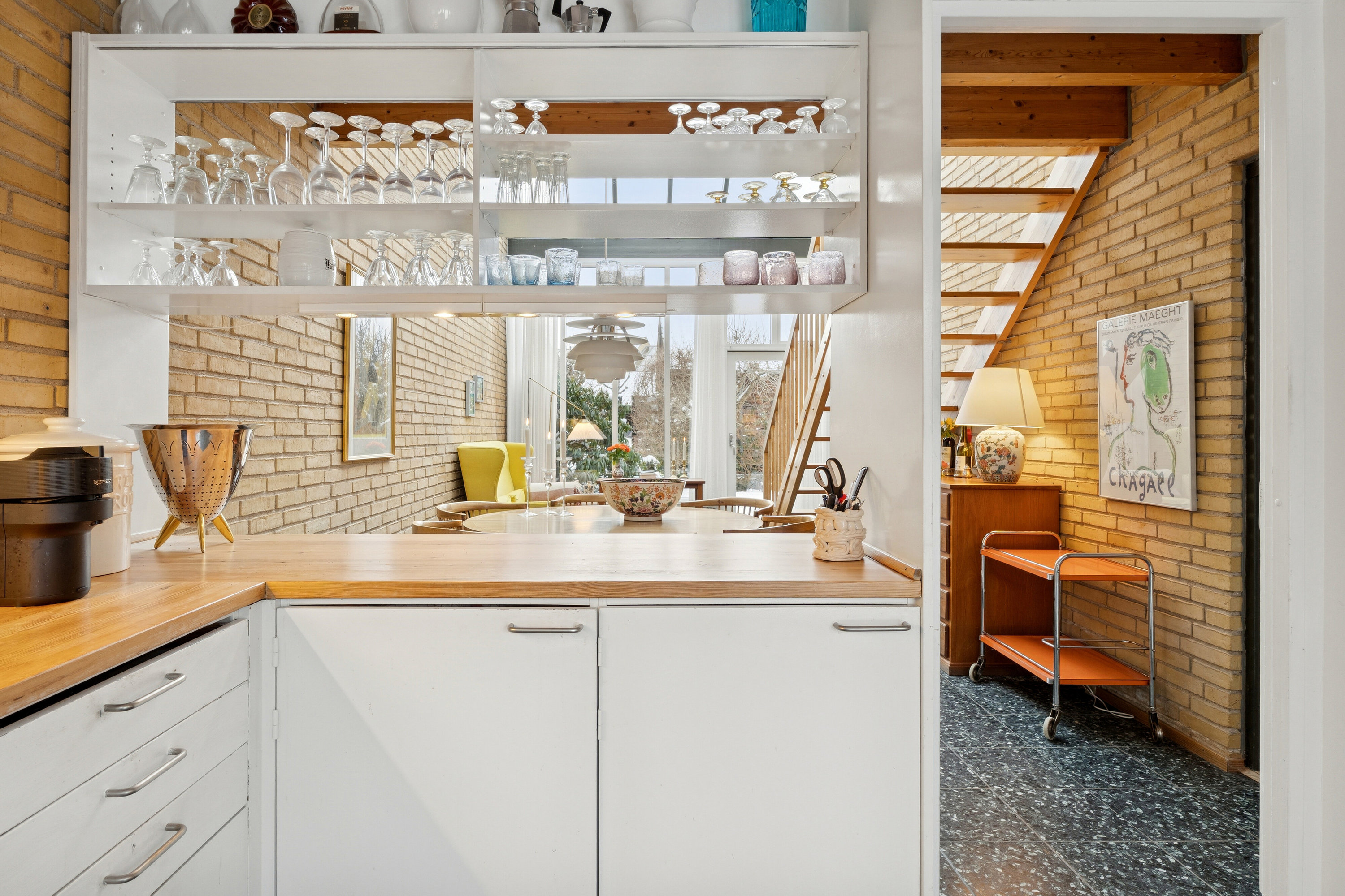 Fremhævet køkken billede i fuldskærmstilstand. Billede af Gassehaven 17, Gl Holte, 2840 Holte