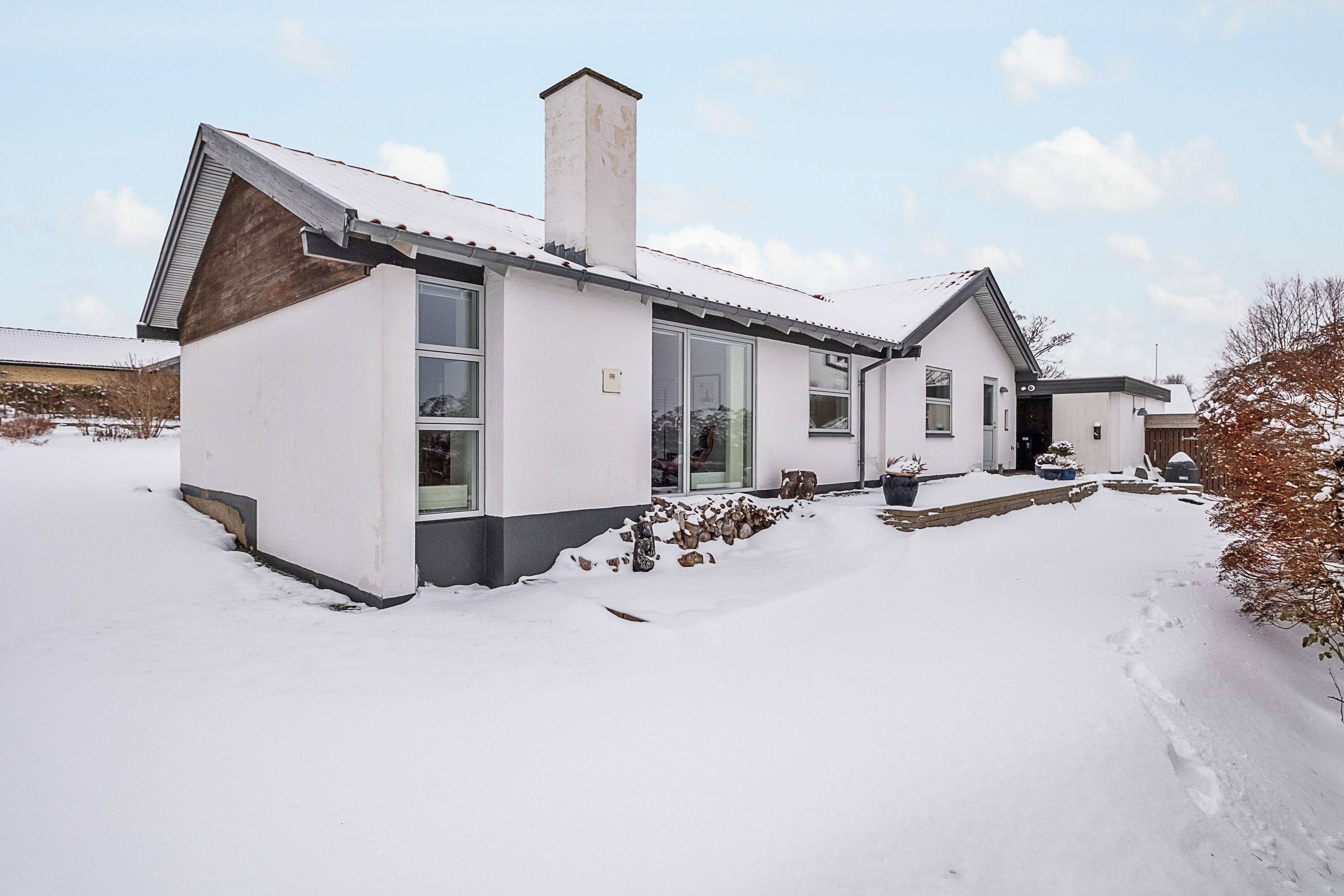 Miniaturebillede 2: bag facade. Billede af Georgsmindevej 5, 8530 Hjortshøj