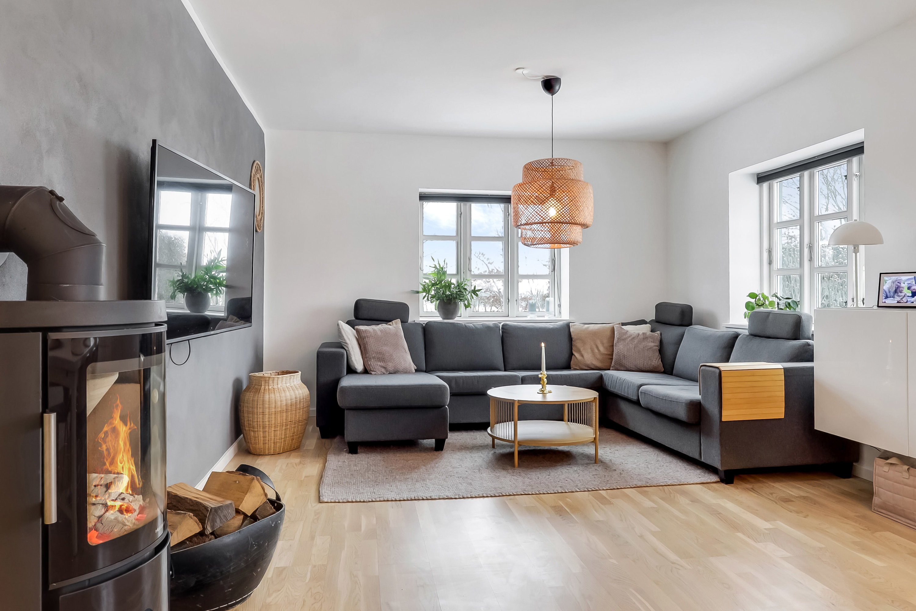 Fremhævet stue billede i fuldskærmstilstand. Billede af Hovedvejen 73, 5771 Stenstrup