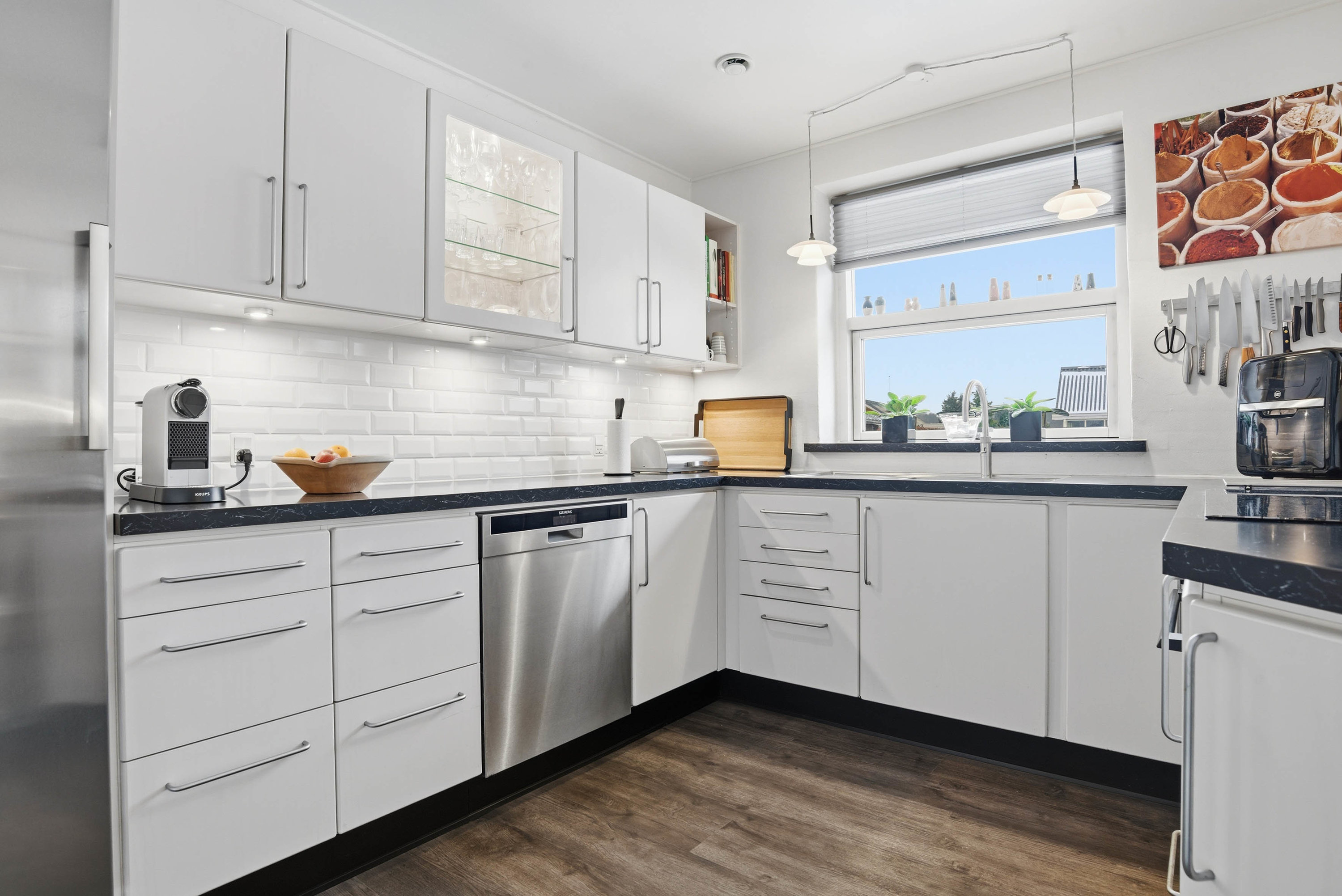 Miniaturebillede 2: køkken alrum. Billede af Chr Winthers Vej 55, 7500 Holstebro