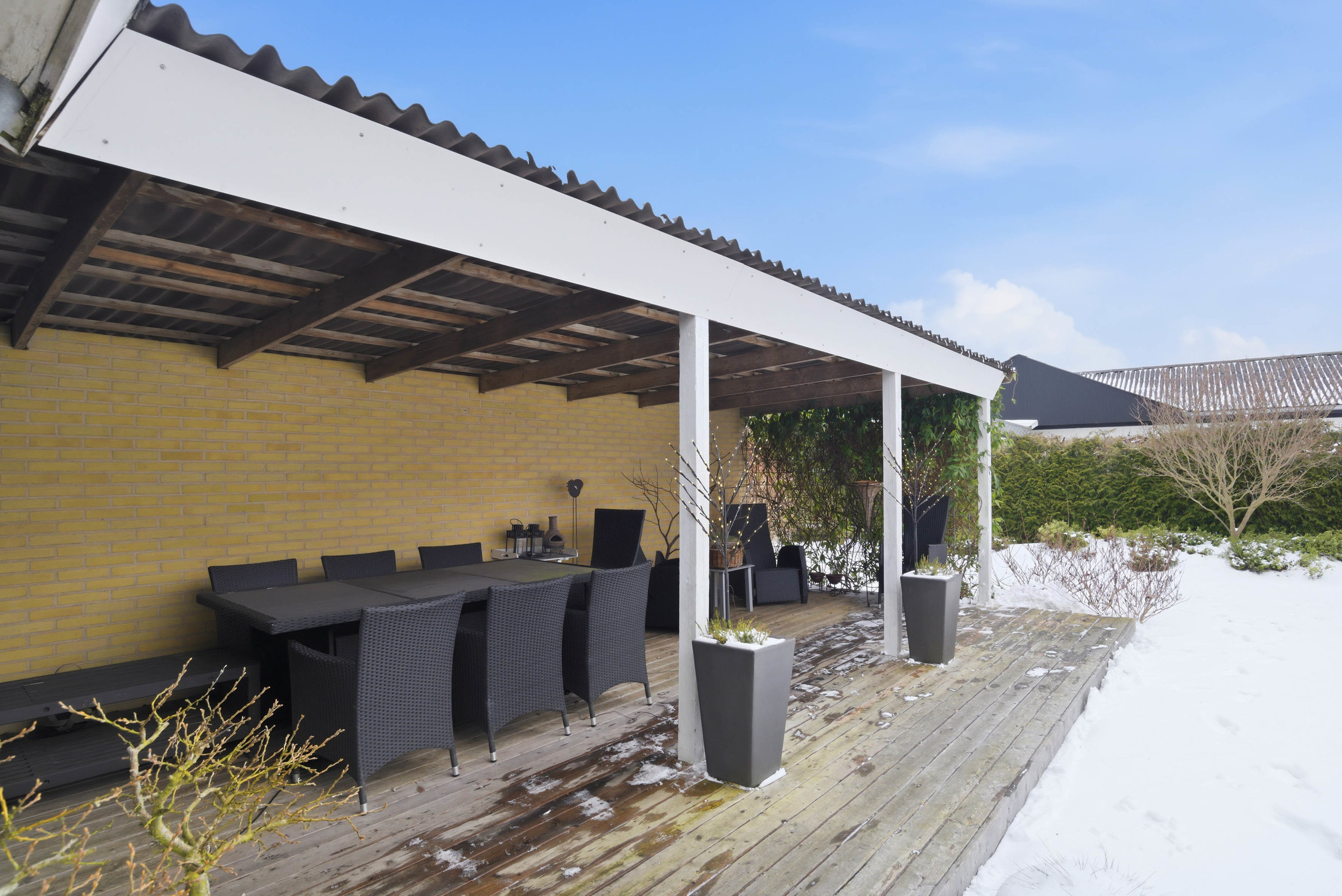 Fremhævet overdækket terrasse billede i fuldskærmstilstand. Billede af Chr Winthers Vej 55, 7500 Holstebro