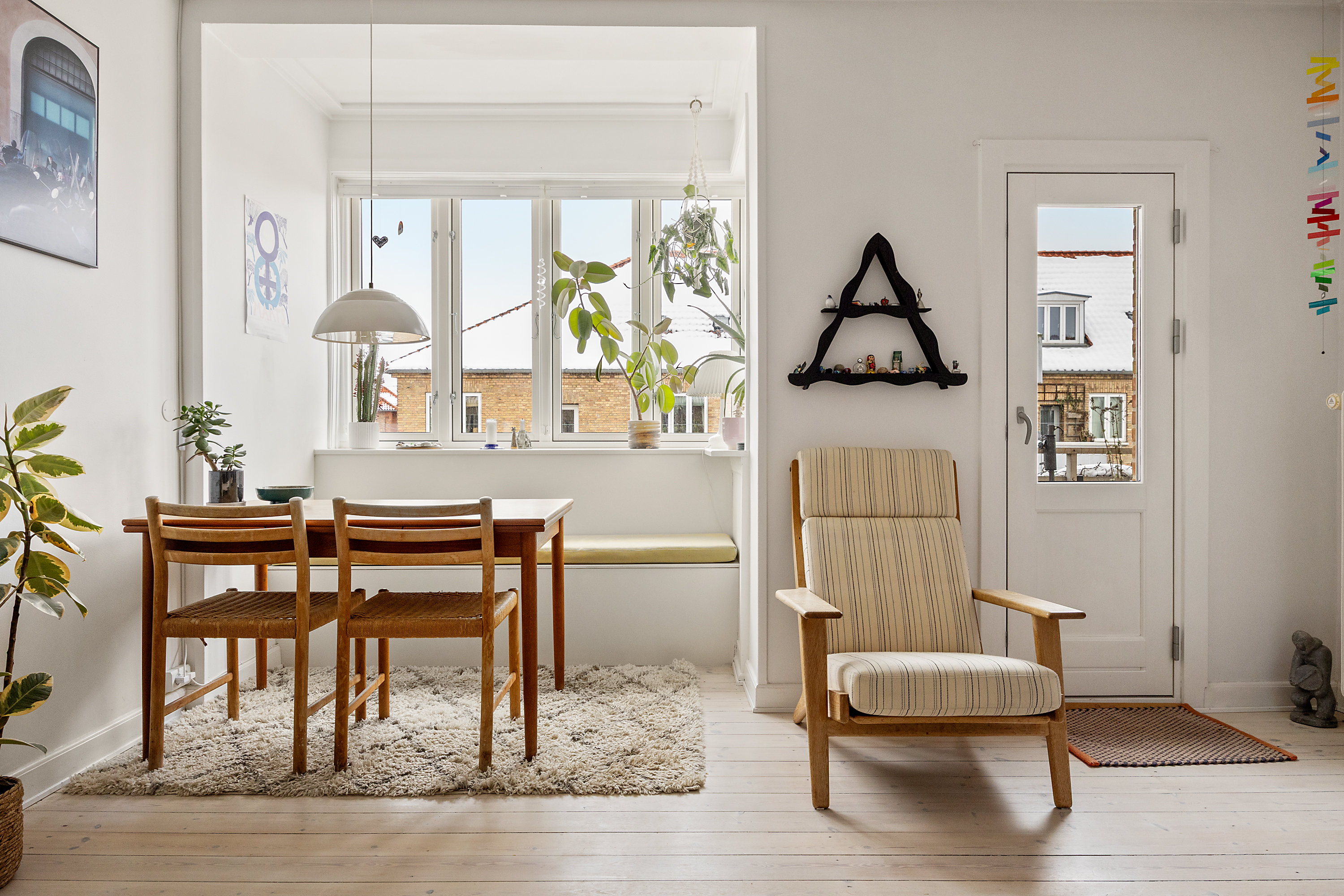 Fremhævet stue billede i fuldskærmstilstand. Billede af Offenbachsvej 37, 2. th., 2450 København SV