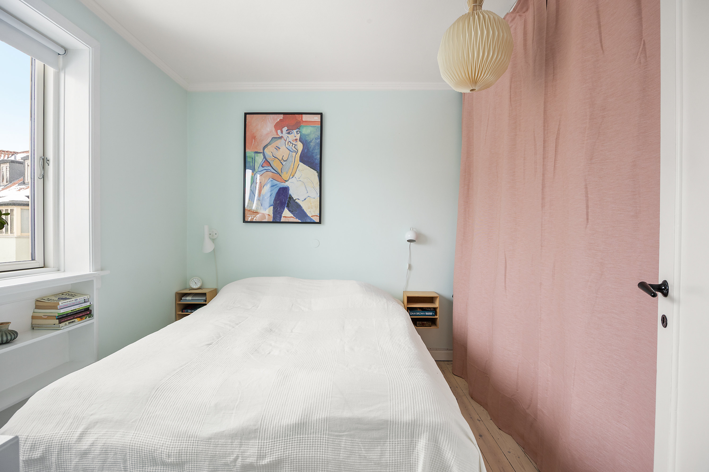 Fremhævet soveværelse billede i fuldskærmstilstand. Billede af Offenbachsvej 37, 2. th., 2450 København SV