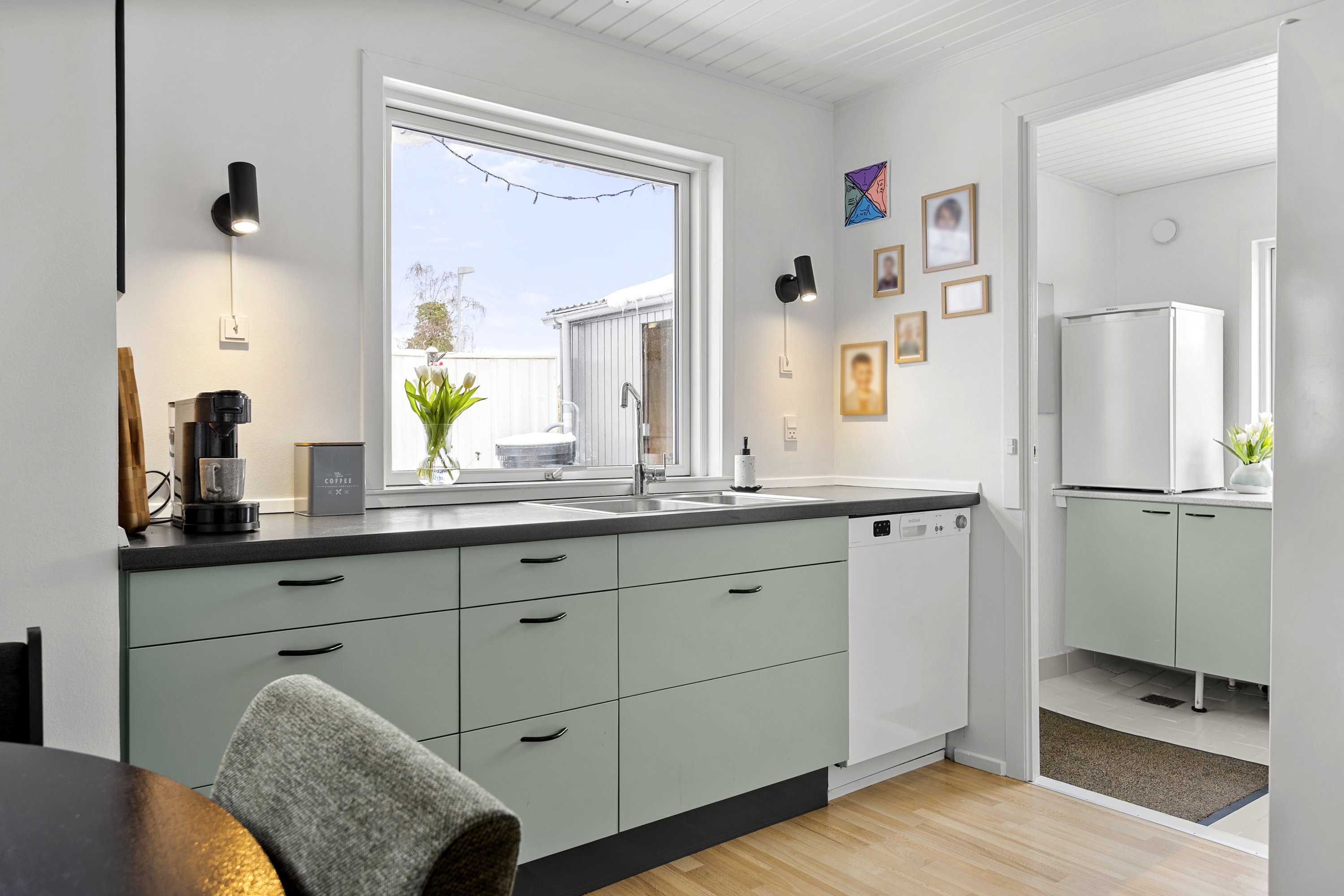 Fremhævet køkken billede i fuldskærmstilstand. Billede af Rørmosevej 20, 4400 Kalundborg