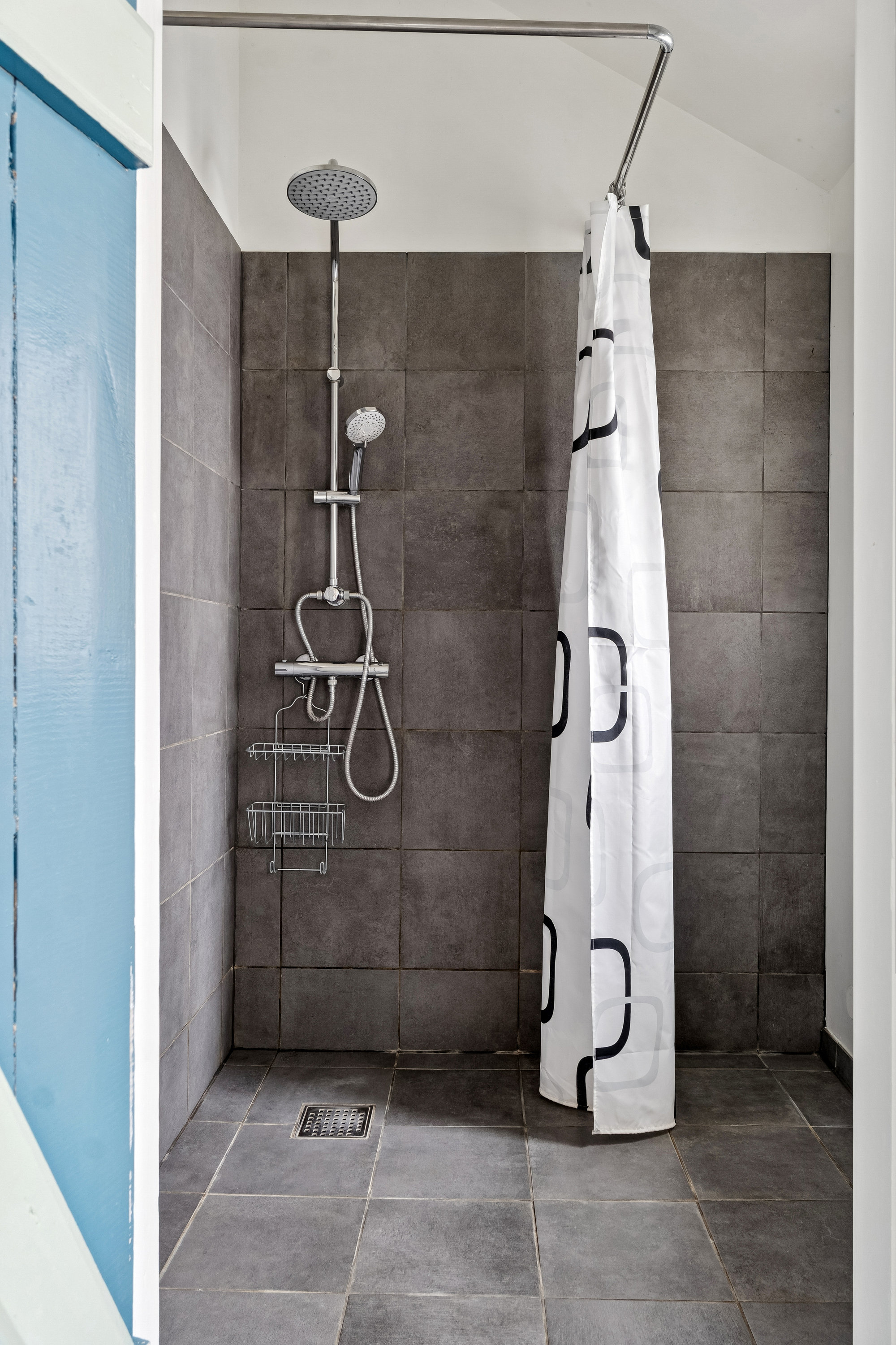 Fremhævet badeværelse billede i fuldskærmstilstand. Billede af Ll. Stokkebyvej 4, 5970 Ærøskøbing