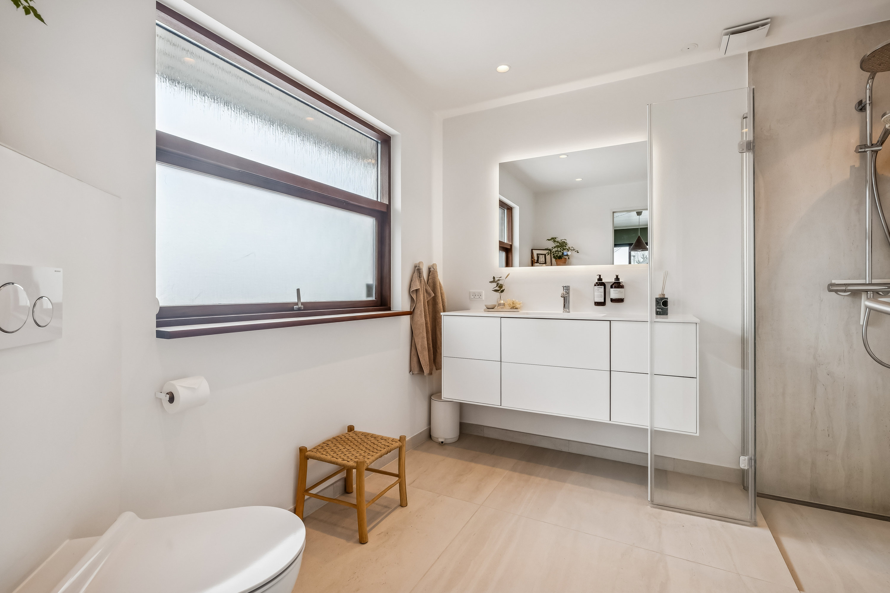 Fremhævet badeværelse billede i fuldskærmstilstand. Billede af Højvænget 231, 8300 Odder