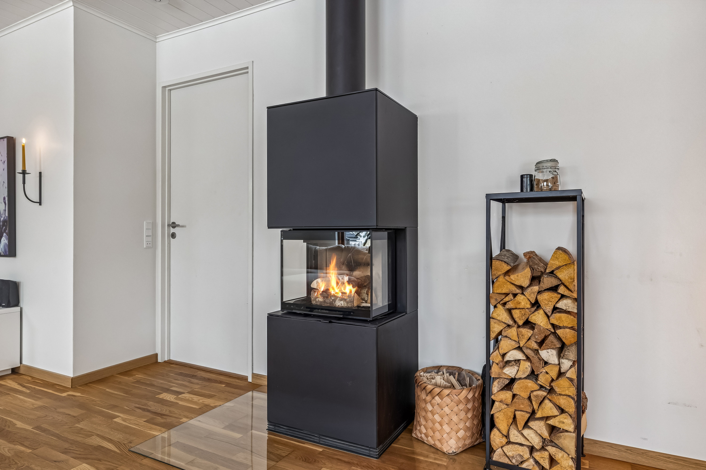 Fremhævet stue billede i fuldskærmstilstand. Billede af Højvænget 231, 8300 Odder