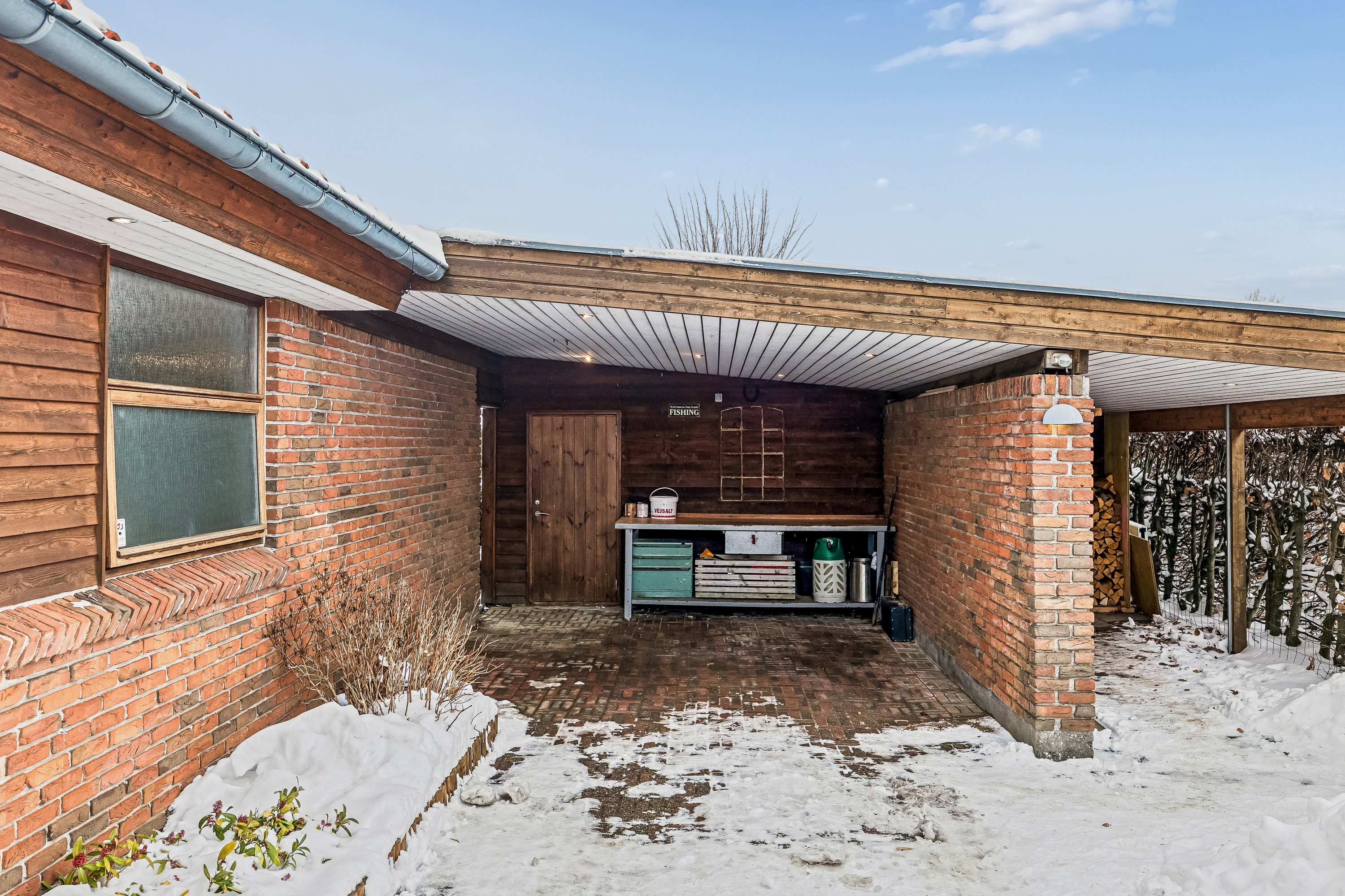 Fremhævet caport billede i fuldskærmstilstand. Billede af Højvænget 231, 8300 Odder