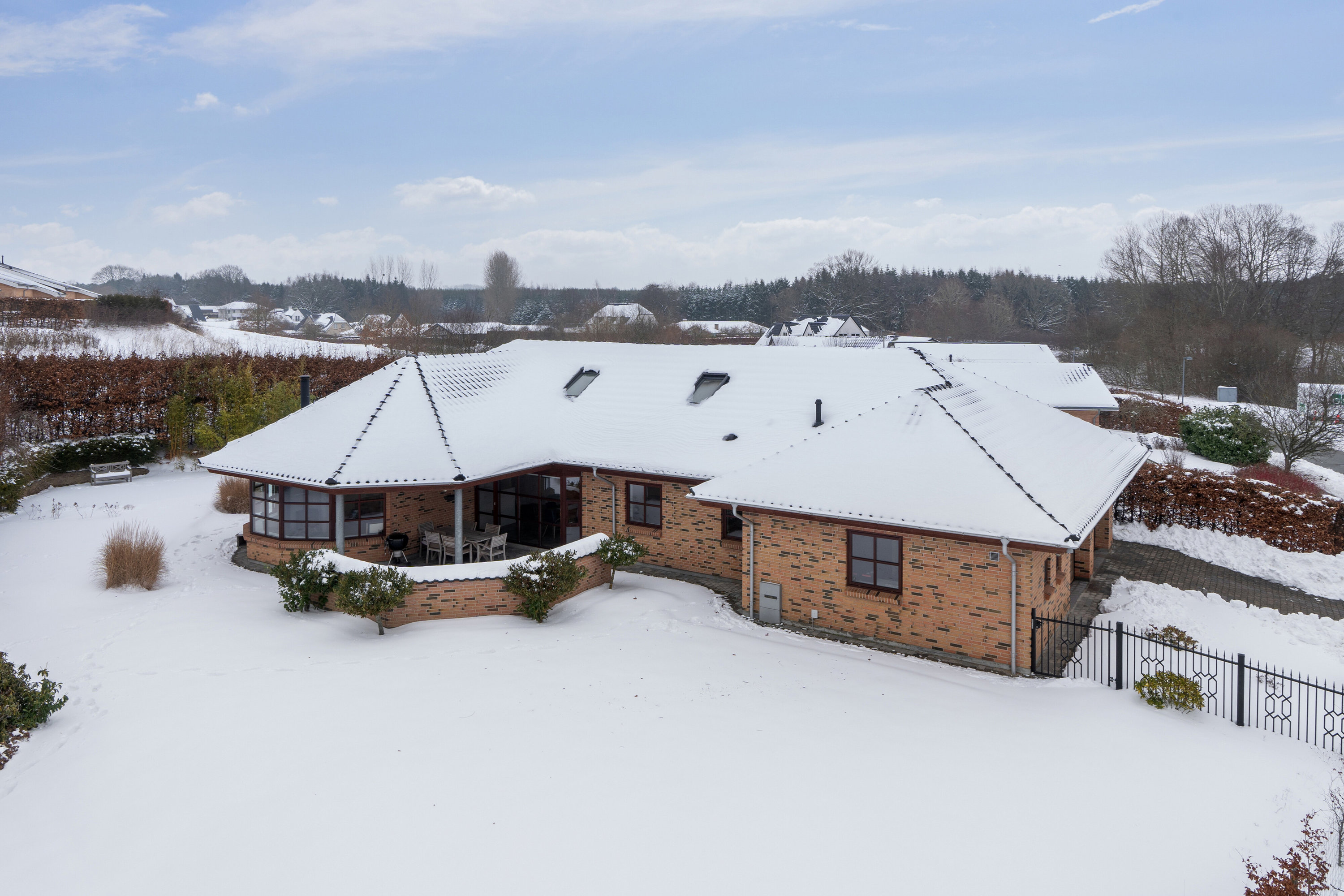 Fremhævet udsigt fra toppen billede i fuldskærmstilstand. Billede af Ravnsbjerggårdsvej 301, 3480 Fredensborg