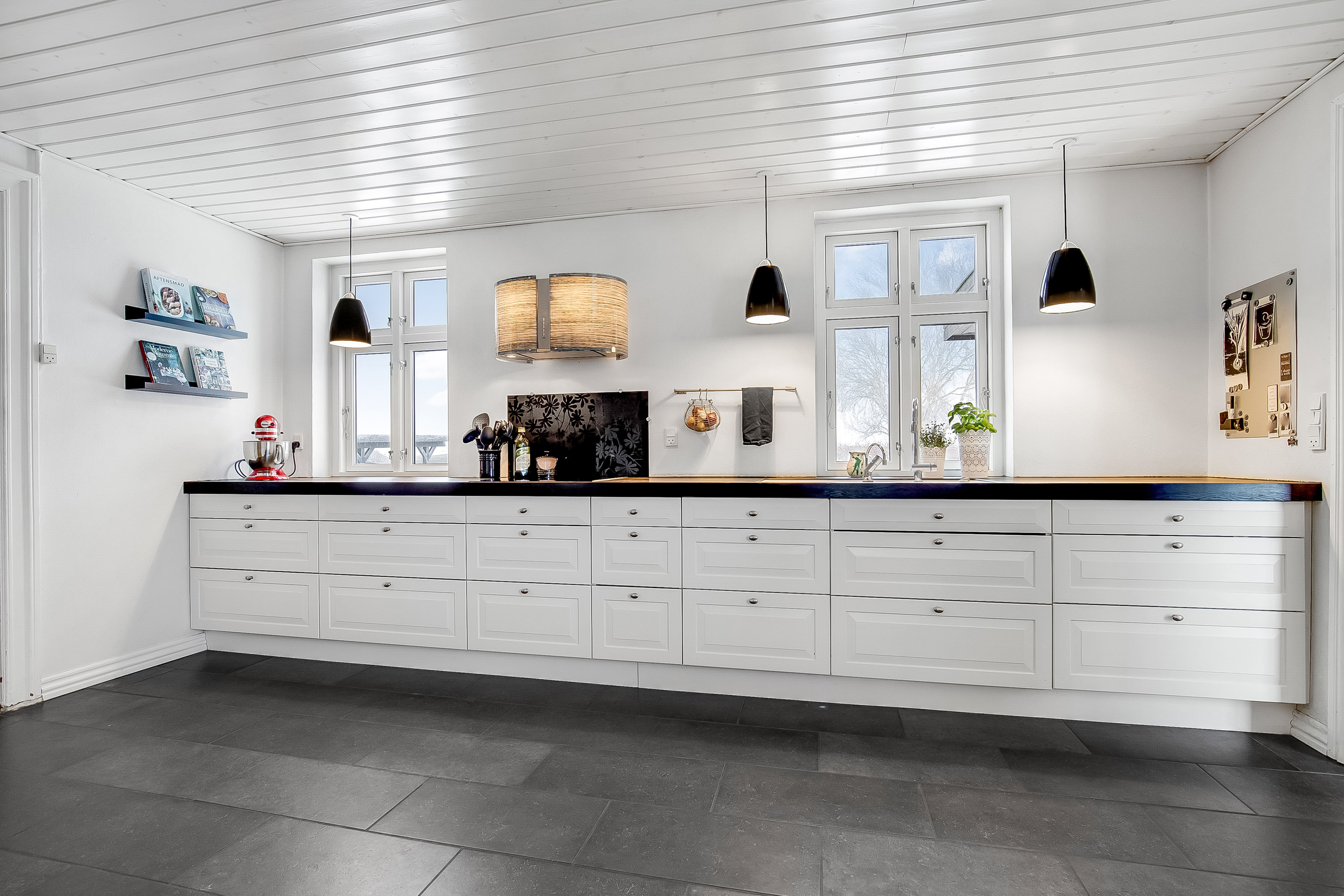 Fremhævet køkken billede i fuldskærmstilstand. Billede af Møllevænget 26, Lindved, 7100 Vejle