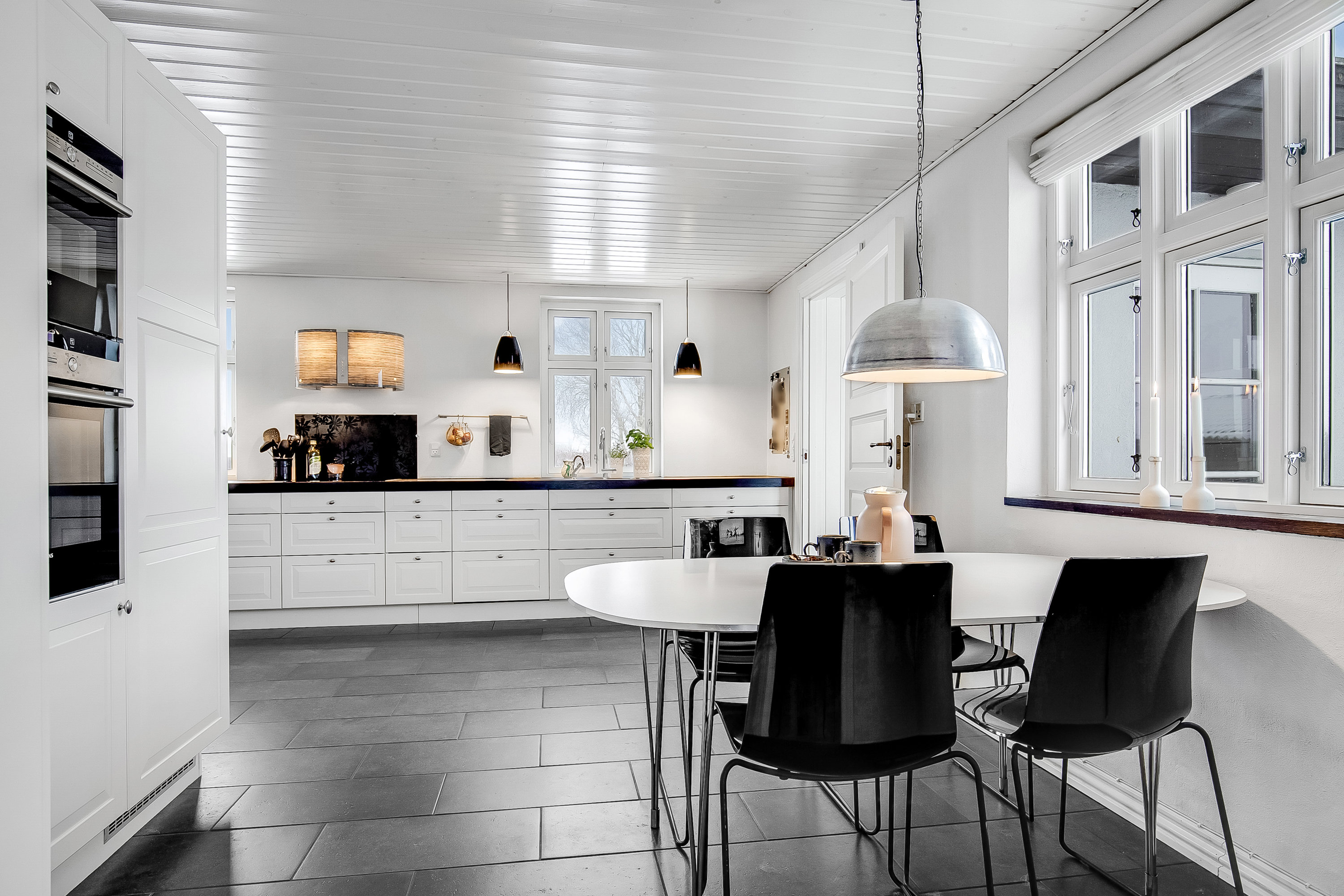 Fremhævet køkken billede i fuldskærmstilstand. Billede af Møllevænget 26, Lindved, 7100 Vejle