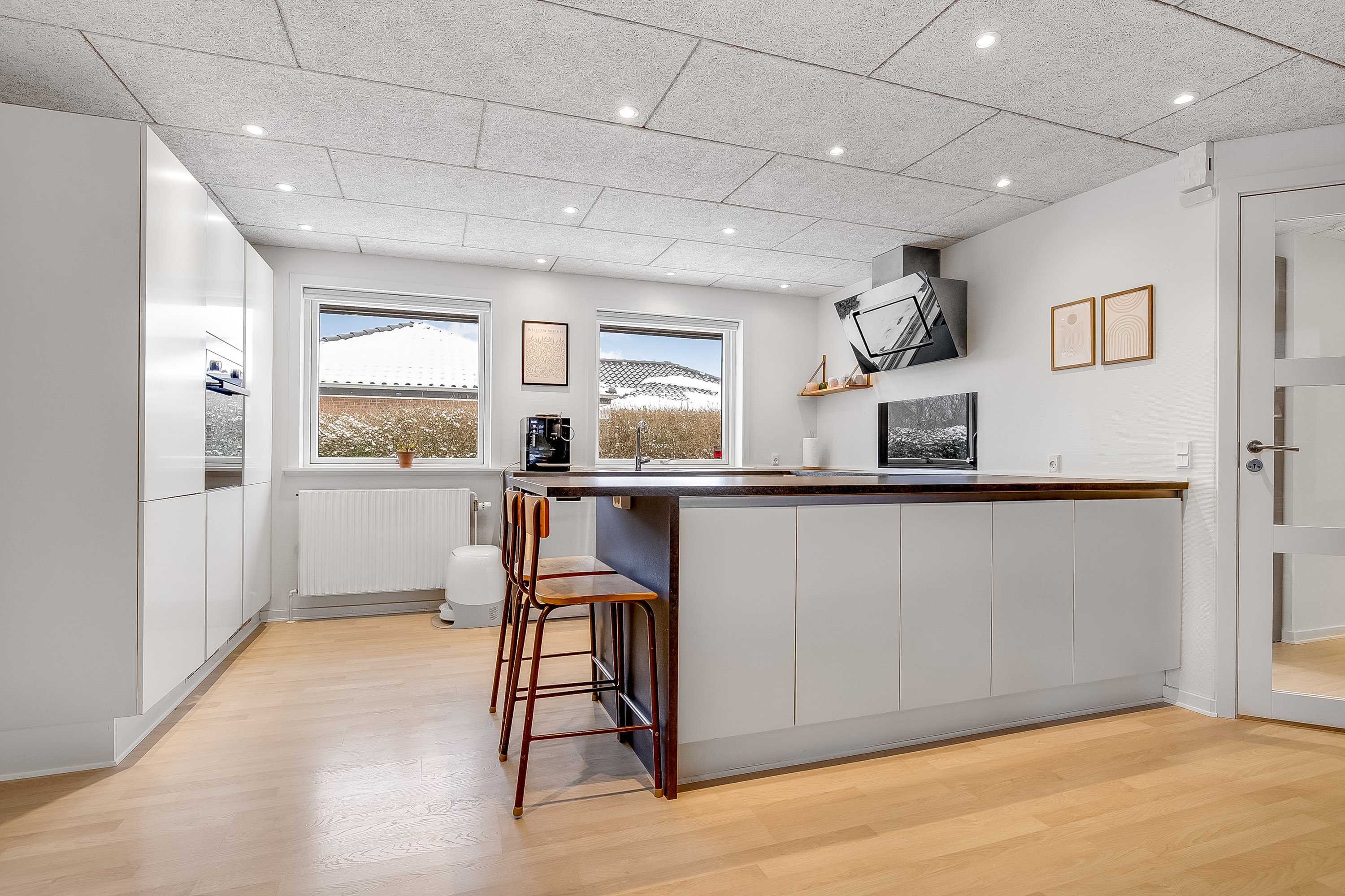 Fremhævet køkken billede i fuldskærmstilstand. Billede af Saturnvej 12, 7100 Vejle