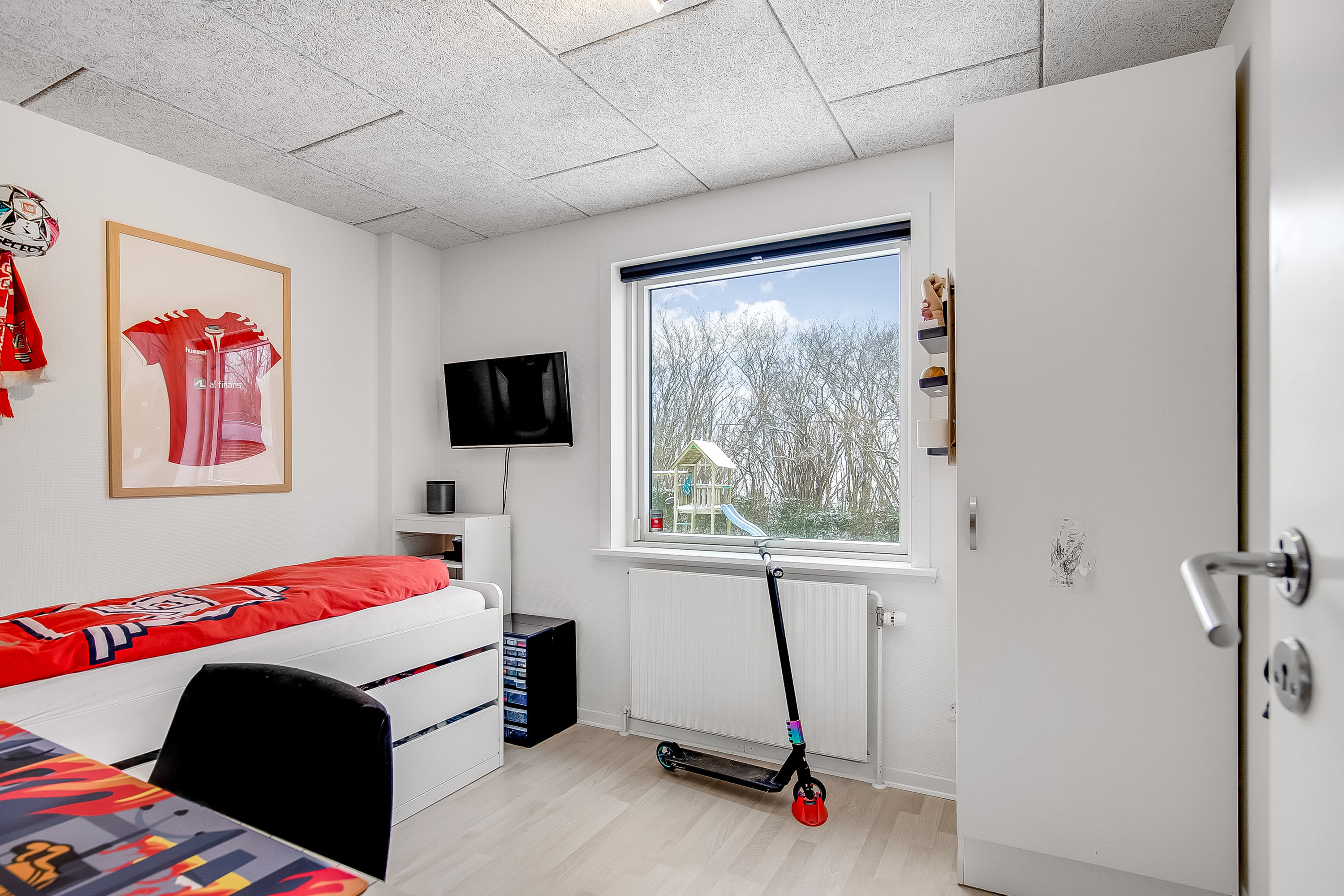 Fremhævet værelse billede i fuldskærmstilstand. Billede af Saturnvej 12, 7100 Vejle