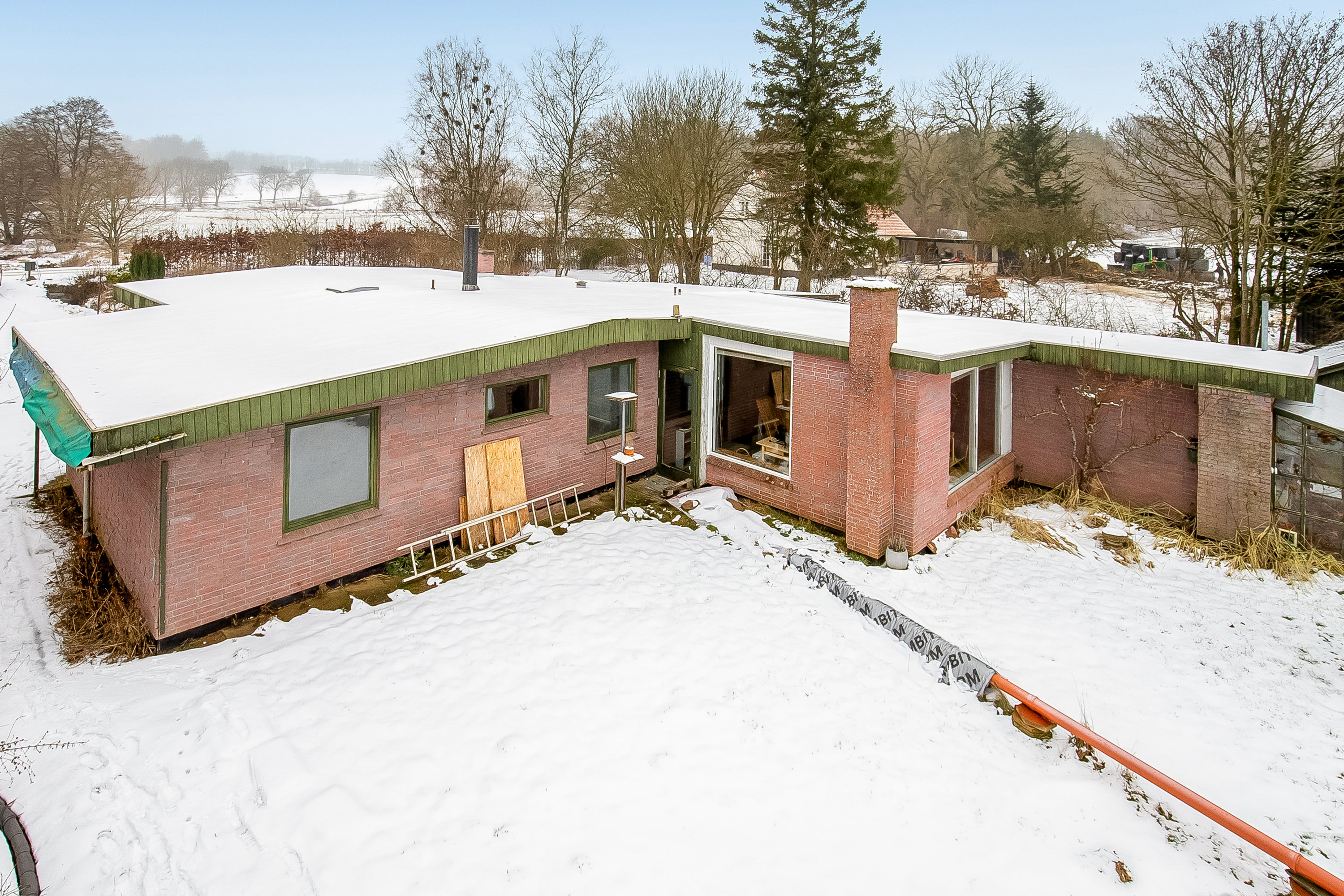 Miniaturebillede 2: mastefoto. Billede af Fabriksvejen 14, 7182 Bredsten