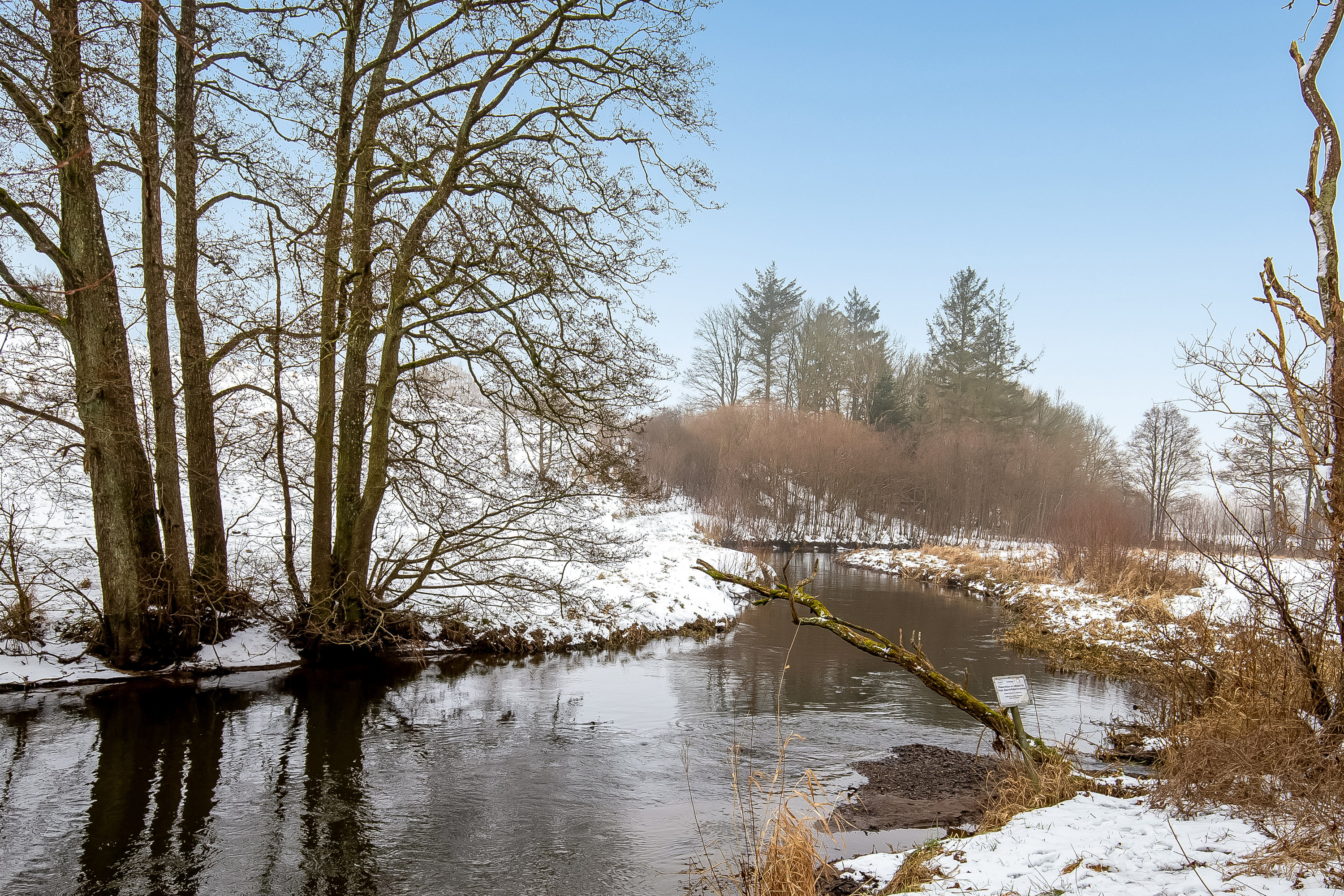 Fremhævet område billede i fuldskærmstilstand. Billede af Fabriksvejen 14, 7182 Bredsten