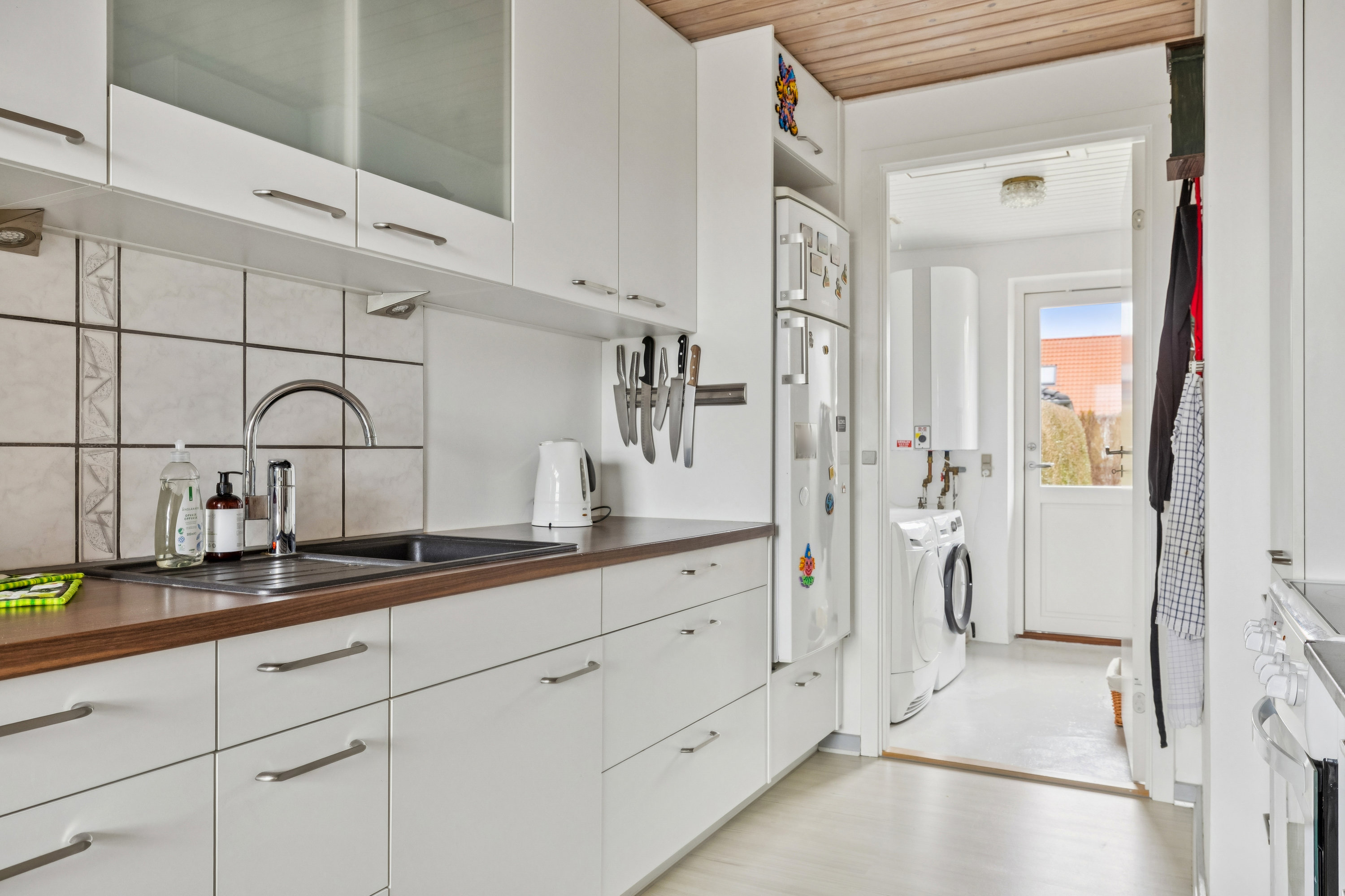 Fremhævet køkken billede i fuldskærmstilstand. Billede af Floravænget 10D, 5471 Søndersø