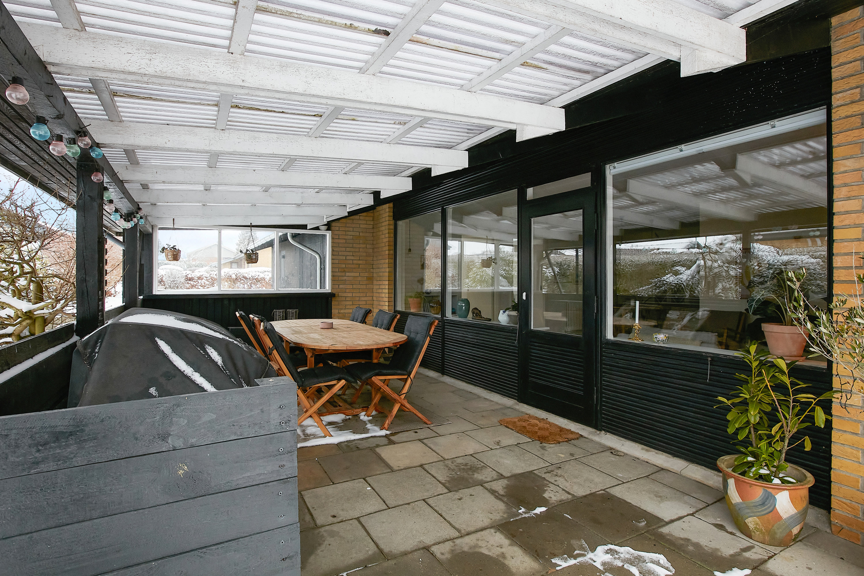 Fremhævet overdækket terrasse billede i fuldskærmstilstand. Billede af Rødkløvervej 13, Tyrsted, 8700 Horsens