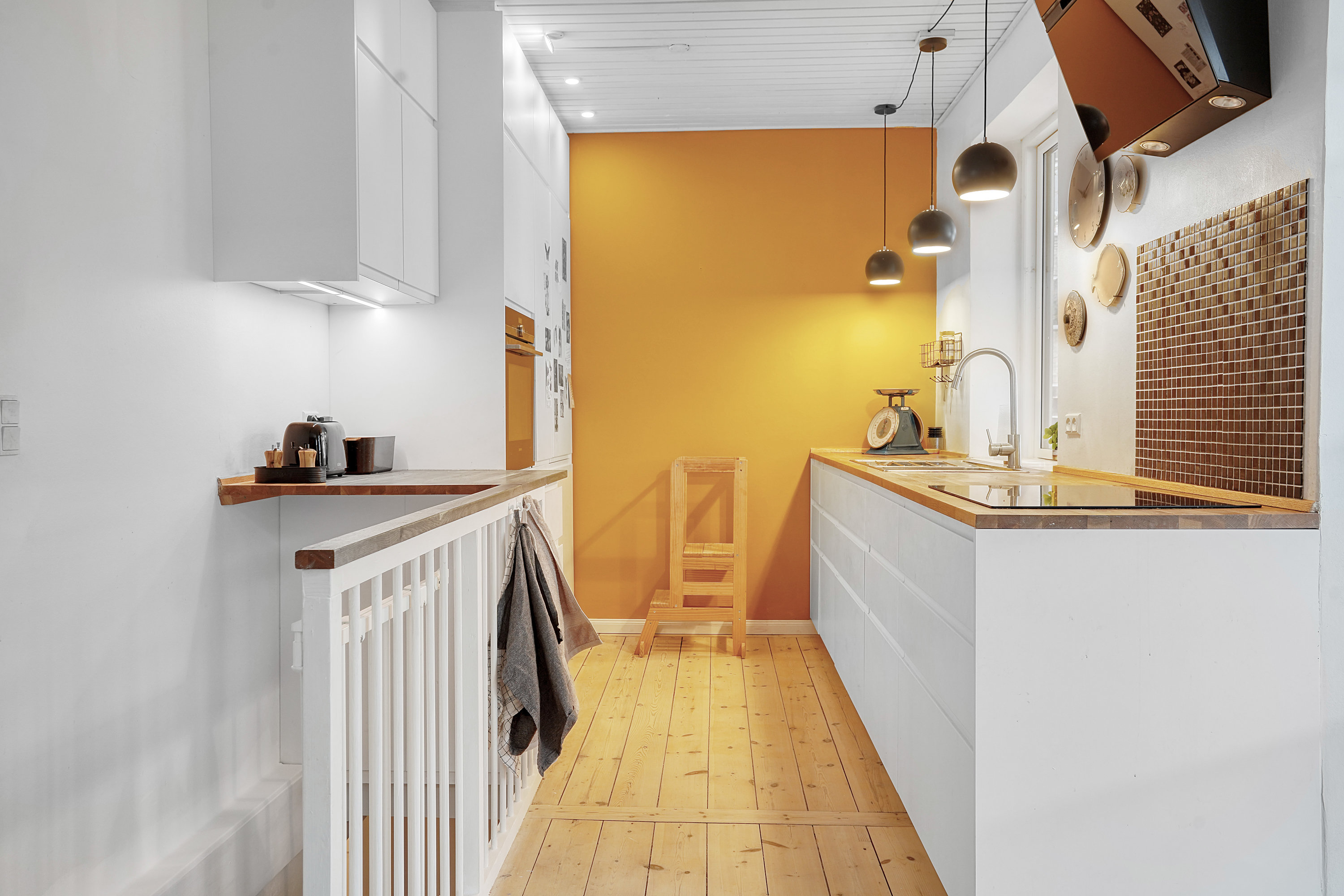 Fremhævet køkken billede i fuldskærmstilstand. Billede af Rosenkildevej 63, 3000 Helsingør