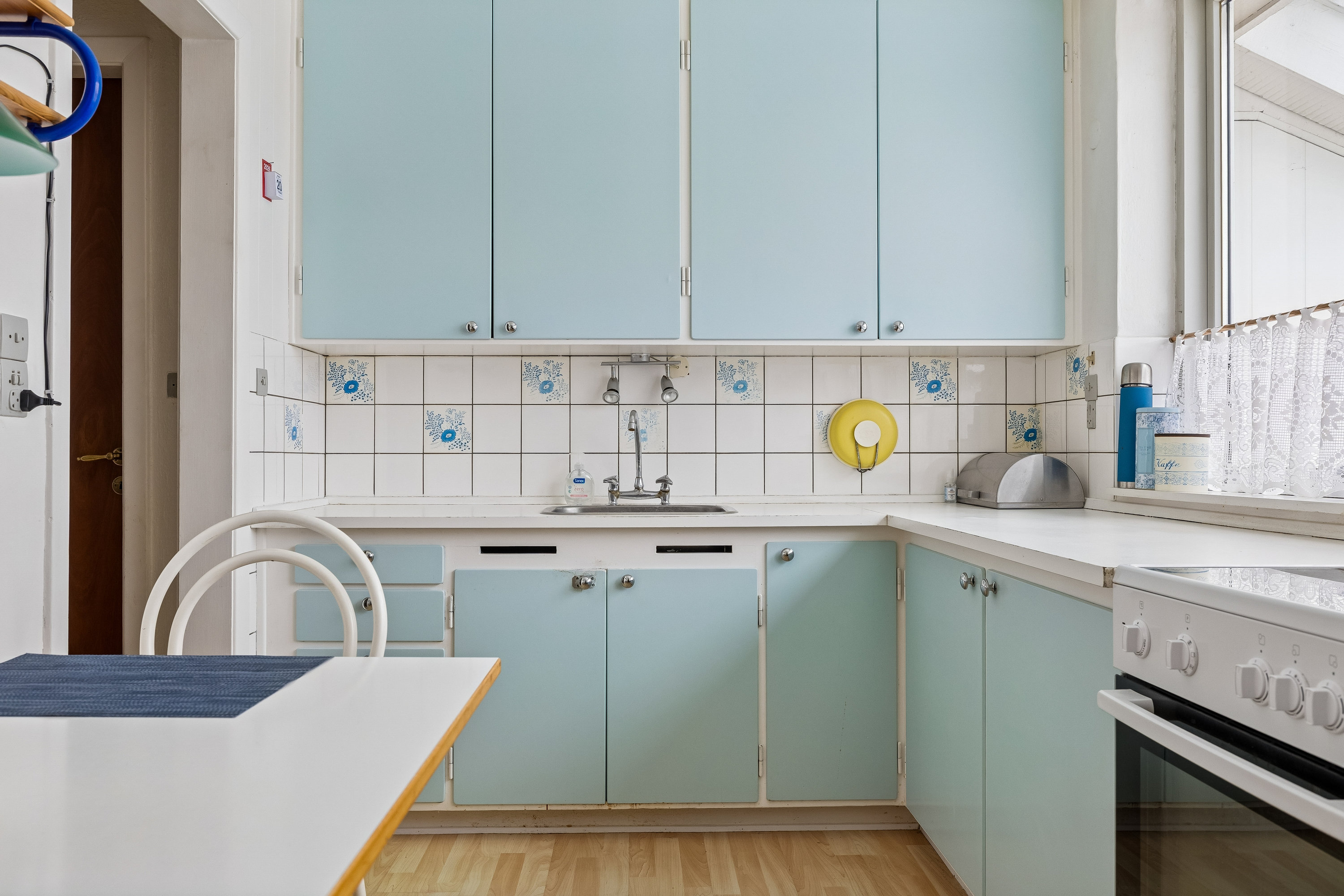 Fremhævet køkken billede i fuldskærmstilstand. Billede af Lykkegårdsvej 28, Snestrup, 5210 Odense NV