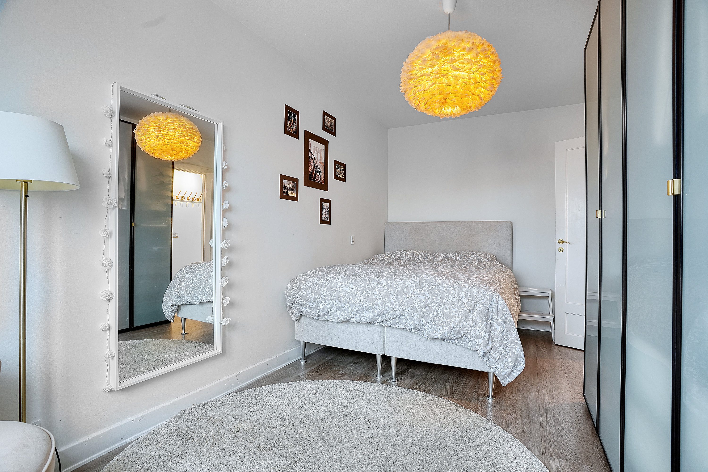 Fremhævet værelse billede i fuldskærmstilstand. Billede af Jernbane Allé 24A, 3. th., 2720 Vanløse