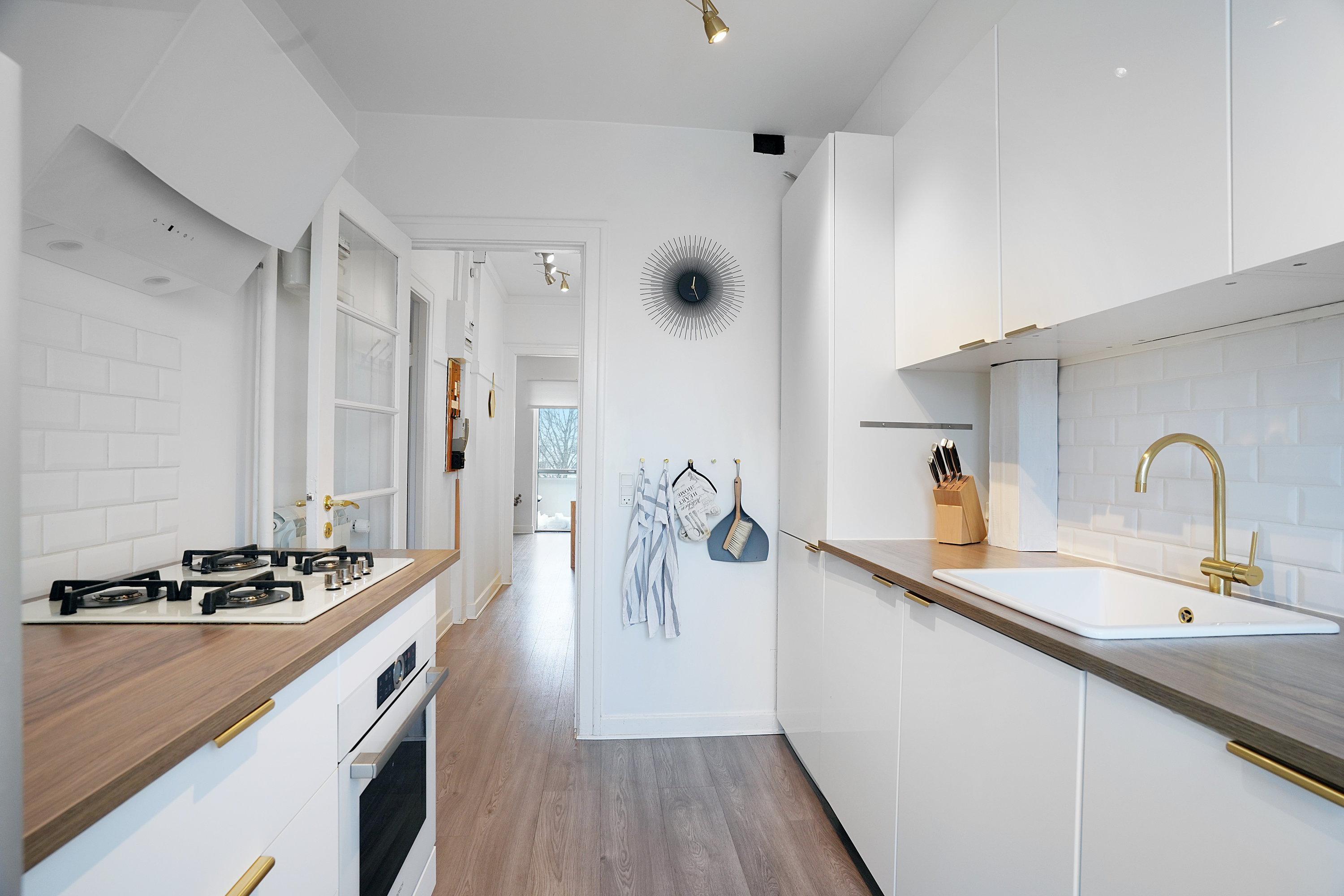 Fremhævet køkken billede i fuldskærmstilstand. Billede af Jernbane Allé 24A, 3. th., 2720 Vanløse