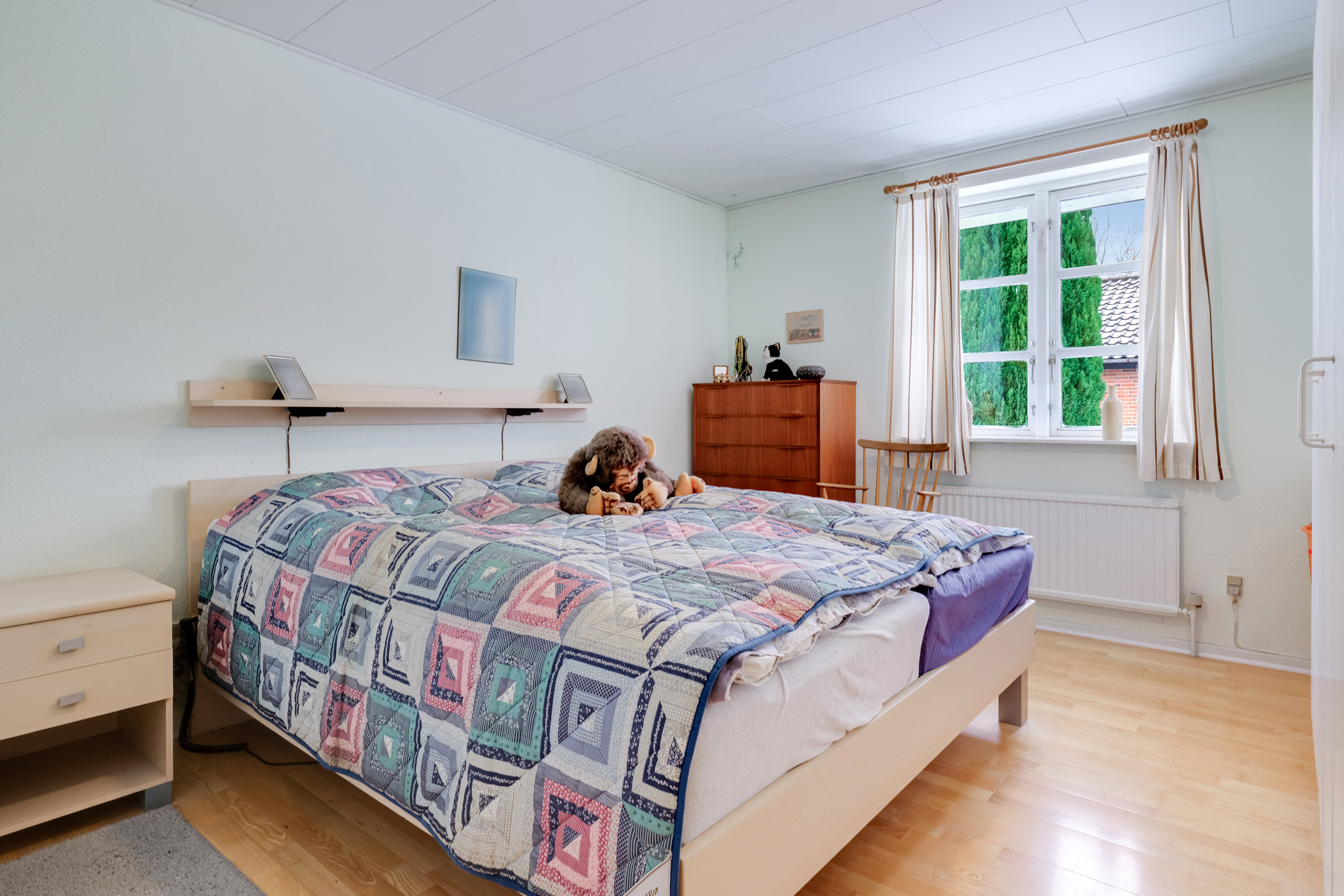 Fremhævet soveværelse billede i fuldskærmstilstand. Billede af Æblehaven 4, 5683 Haarby