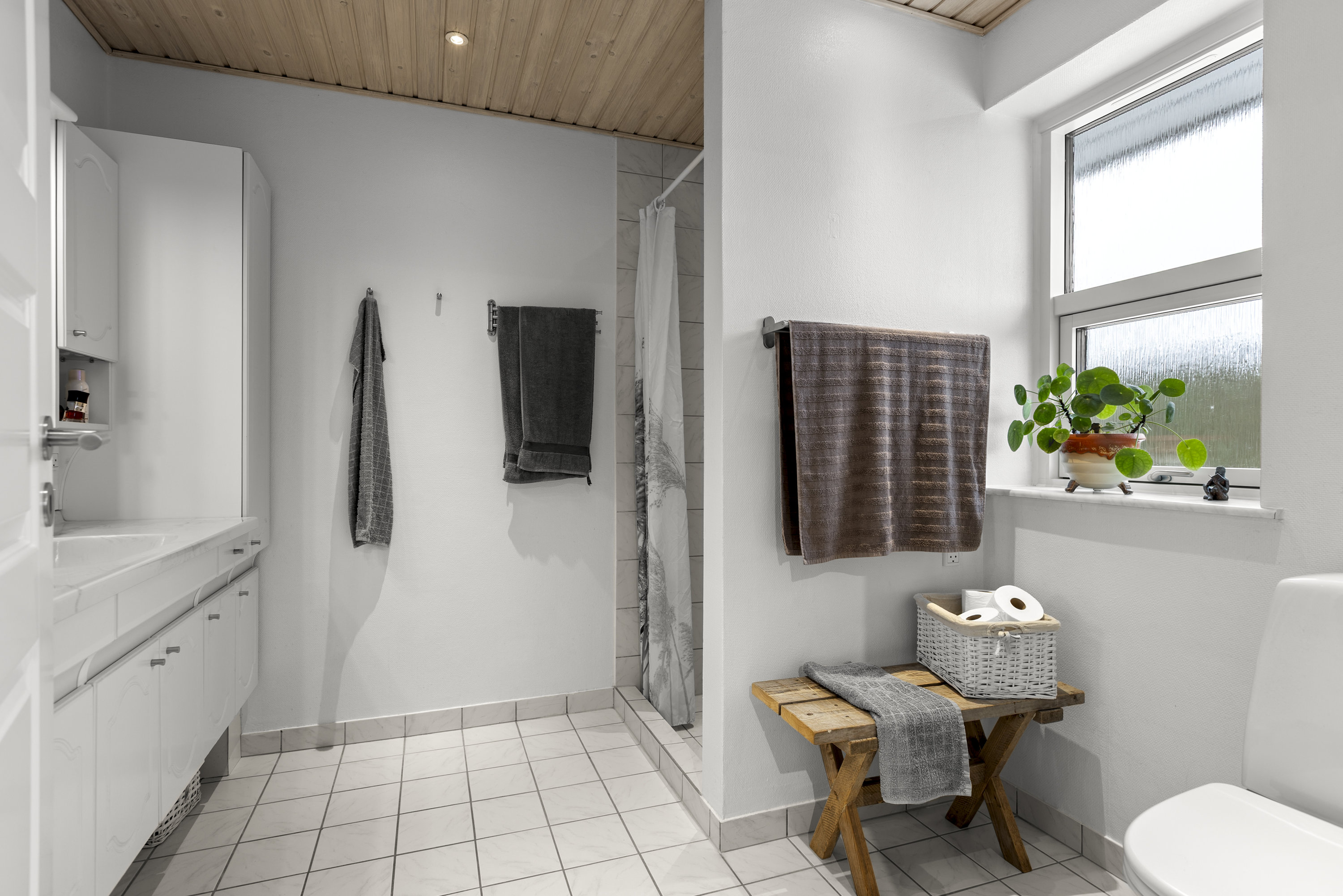 Fremhævet badeværelse billede i fuldskærmstilstand. Billede af Sikavej 50, 4050 Skibby