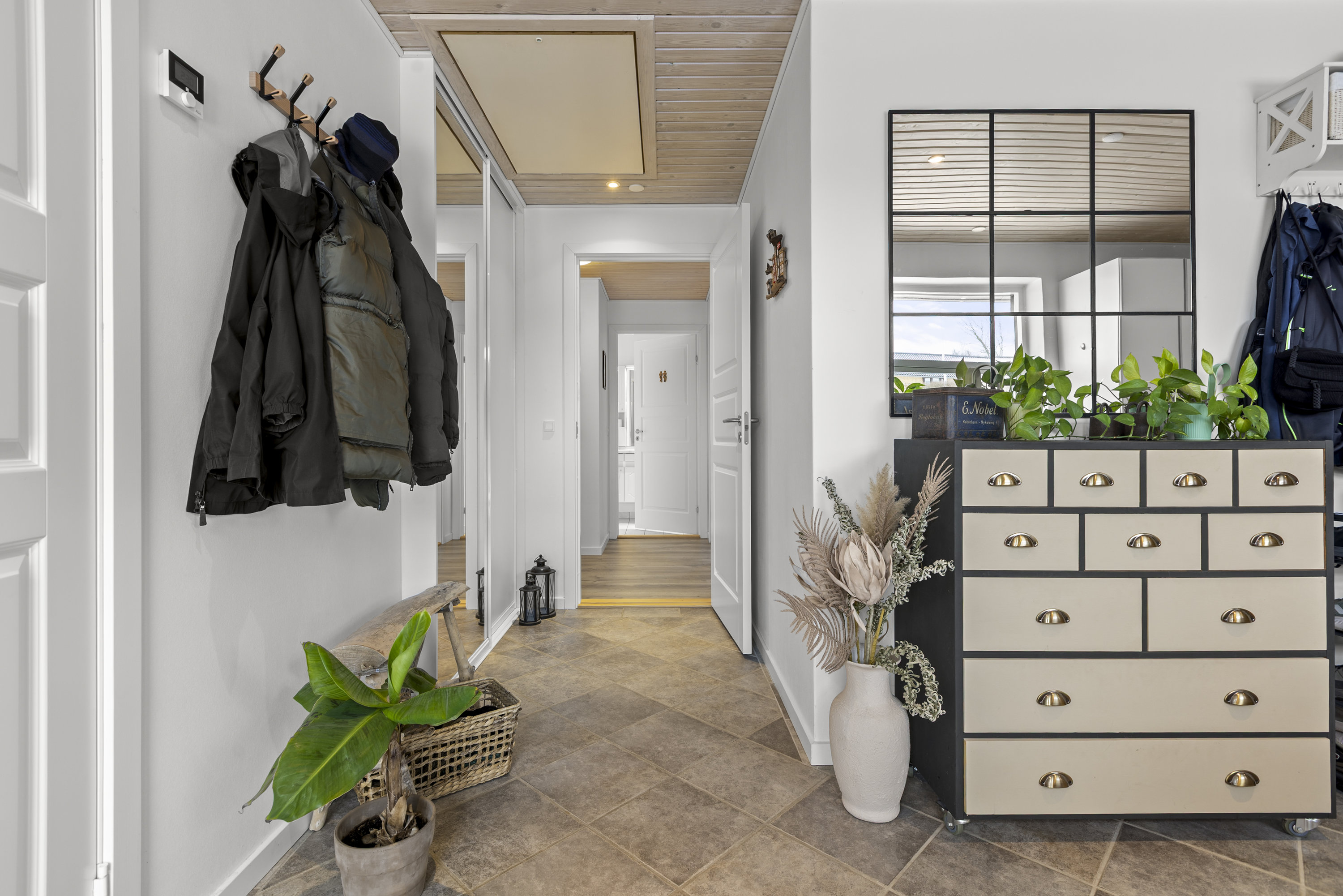 Fremhævet entré billede i fuldskærmstilstand. Billede af Sikavej 50, 4050 Skibby