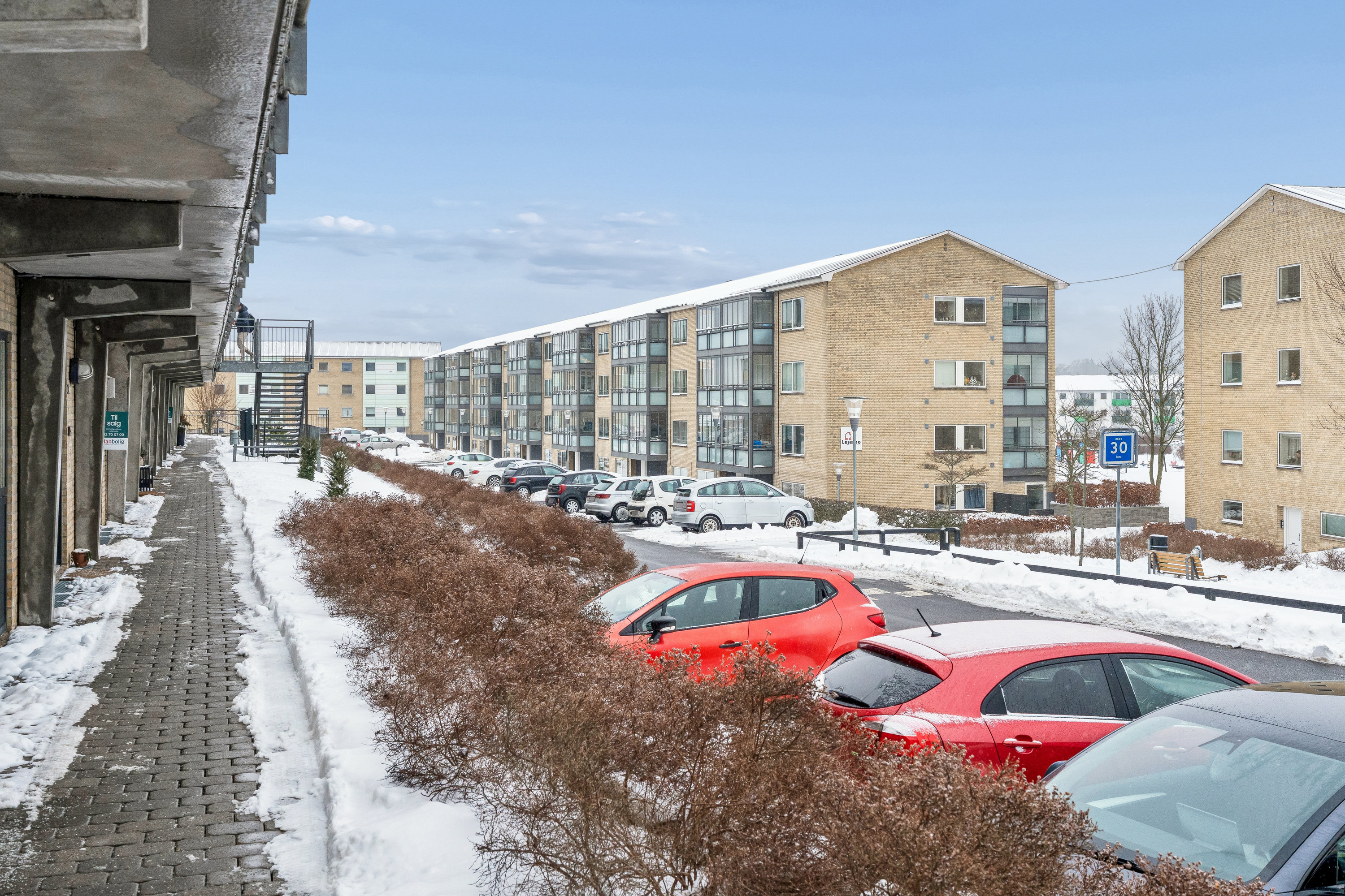 Fremhævet andet billede i fuldskærmstilstand. Billede af Roald Amundsens Vej 11, st.., 9210 Aalborg SØ