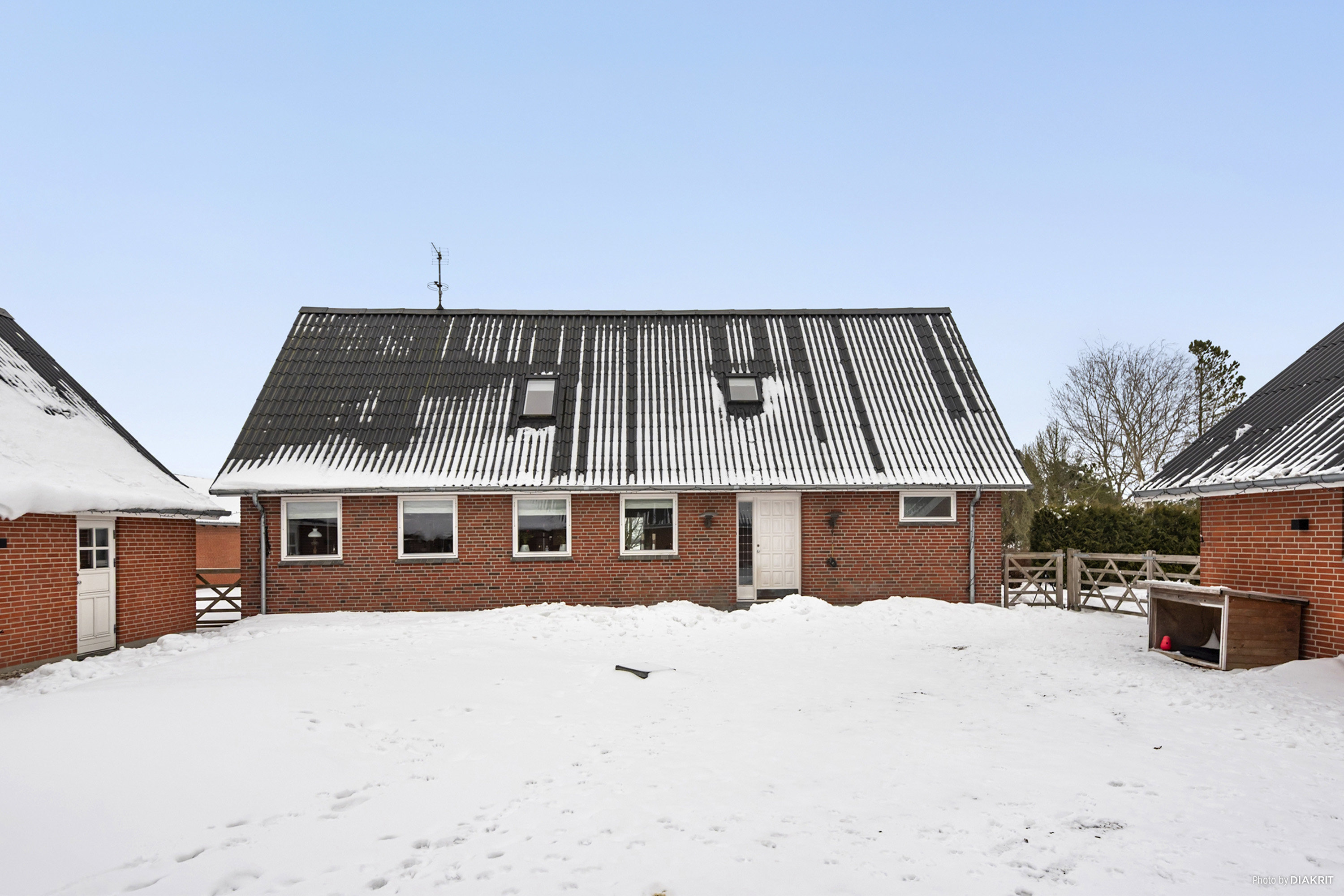 Fremhævet ejendommen billede i fuldskærmstilstand. Billede af Alminde 9, Enderslev, 4652 Hårlev