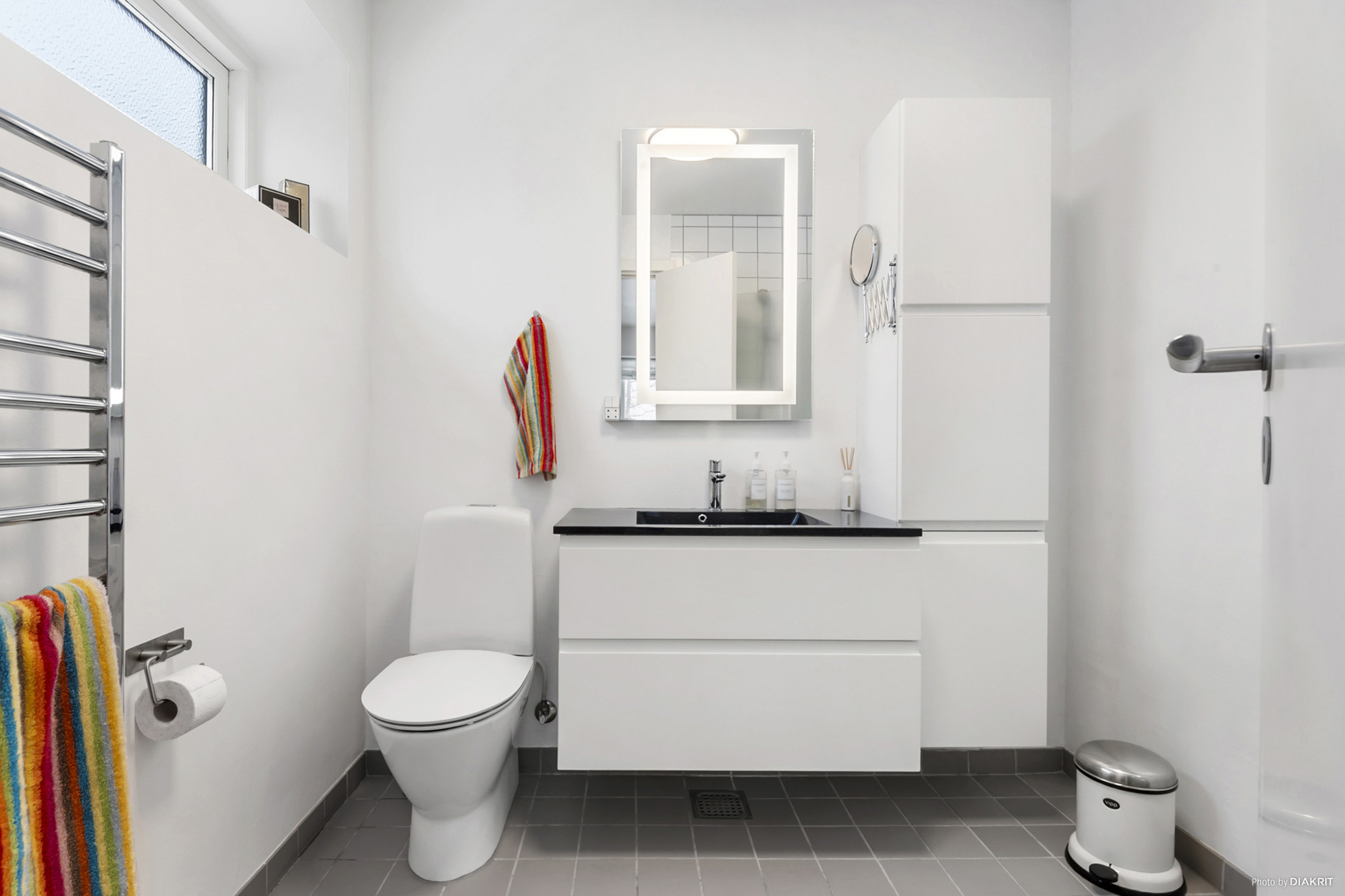 Fremhævet toilet billede i fuldskærmstilstand. Billede af Alminde 9, Enderslev, 4652 Hårlev