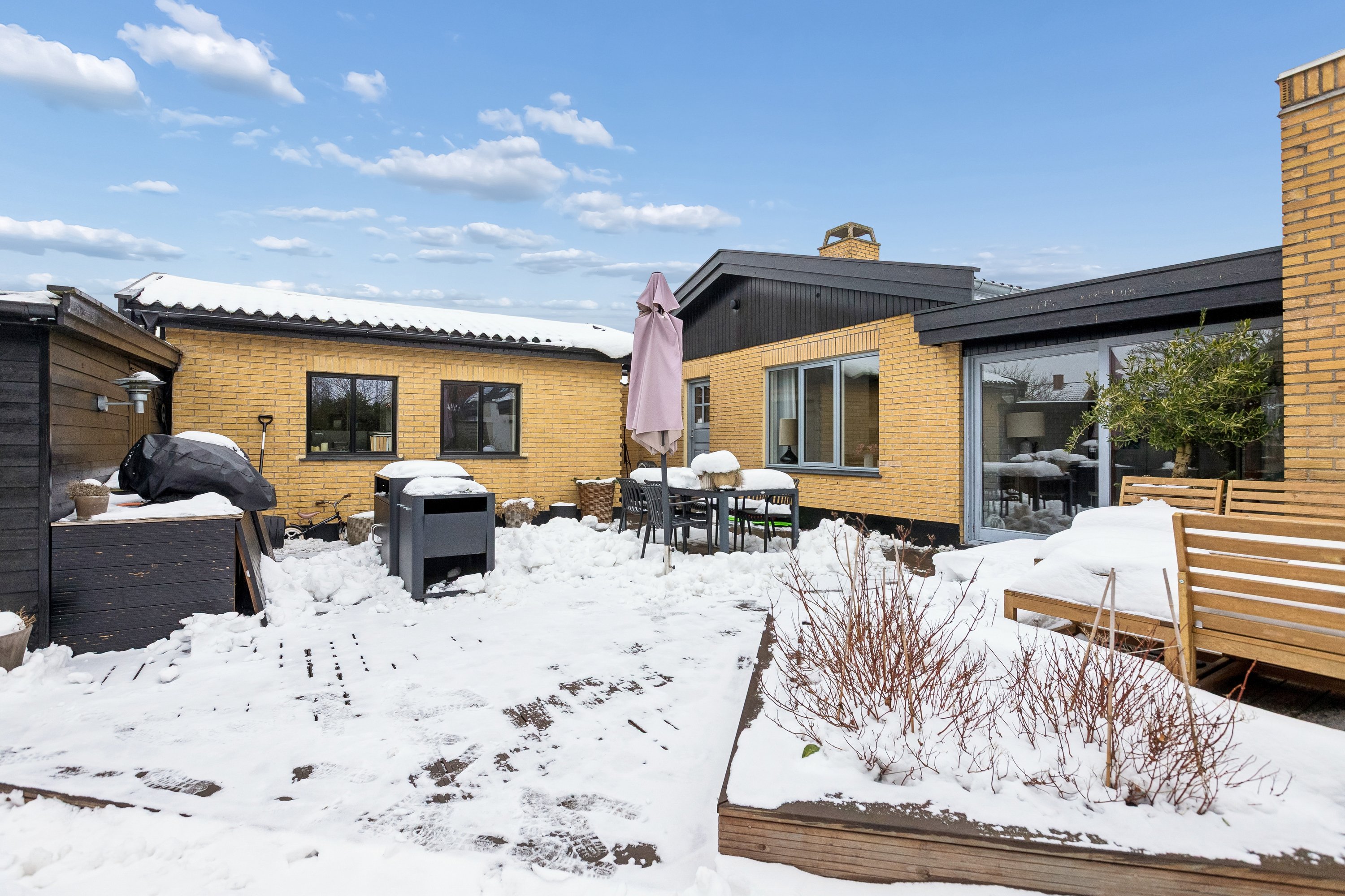 Fremhævet andet billede i fuldskærmstilstand. Billede af Grindsted Alle 1, 2770 Kastrup