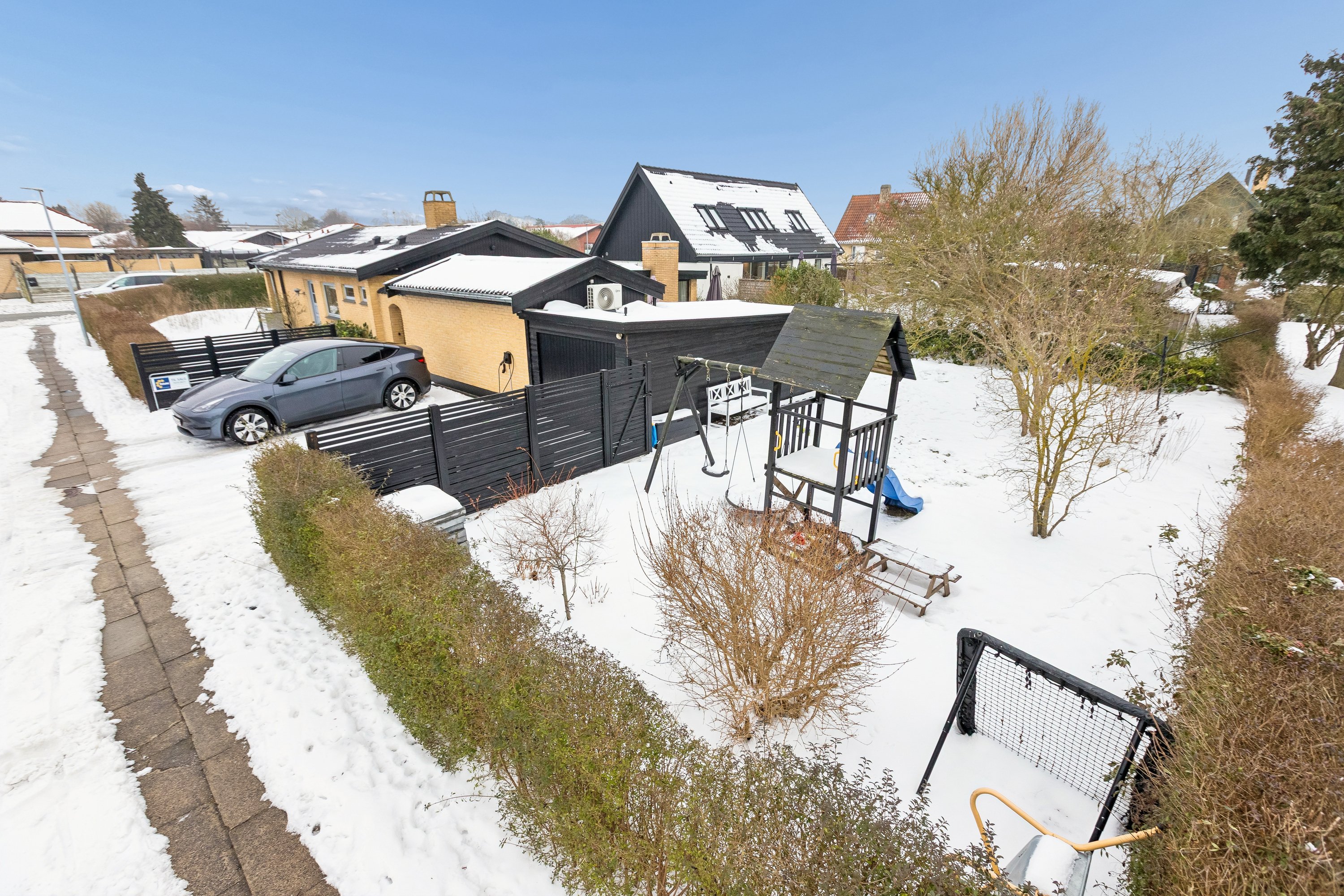 Fremhævet andet billede i fuldskærmstilstand. Billede af Grindsted Alle 1, 2770 Kastrup